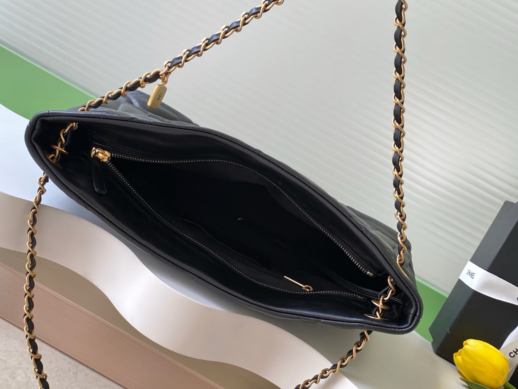 Ch**el 25K Hobo Shopping Bag 26x38x11cm