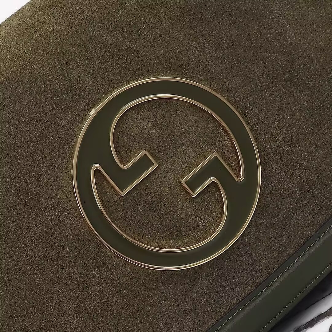 Gvc*1 Shoulder Bag 32x17x10cm