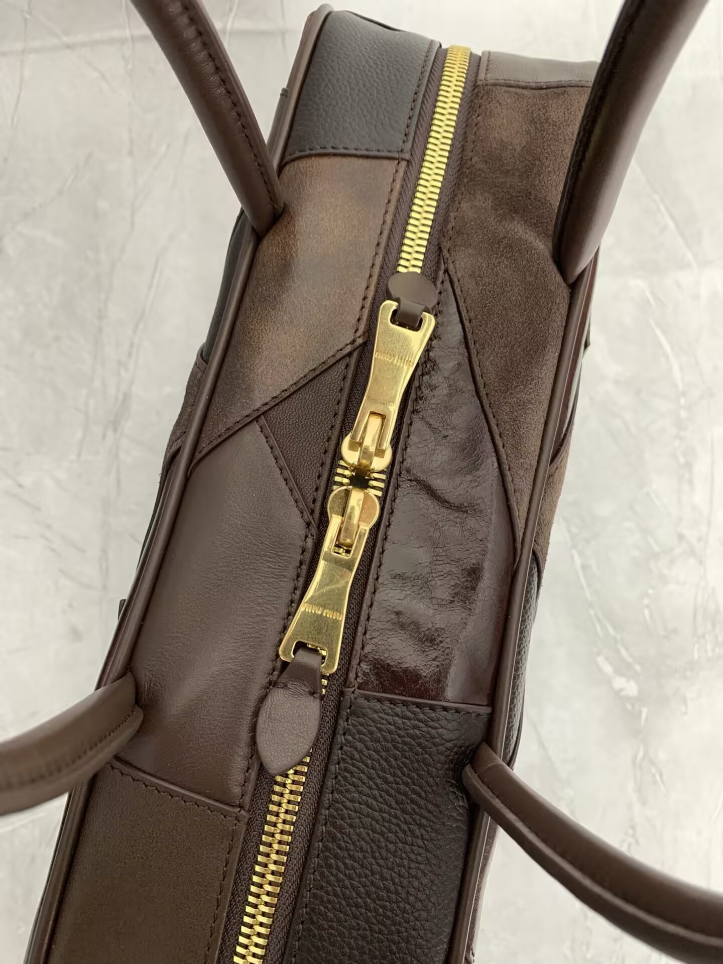 Miu Miu Leather patchwork Beau bag 23x34x10cm