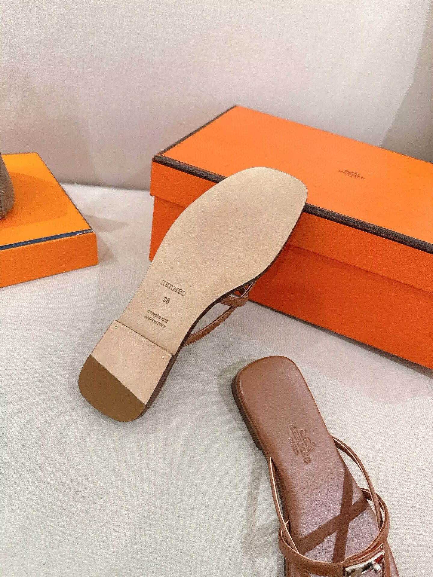 UA Hermès Miss Sandals