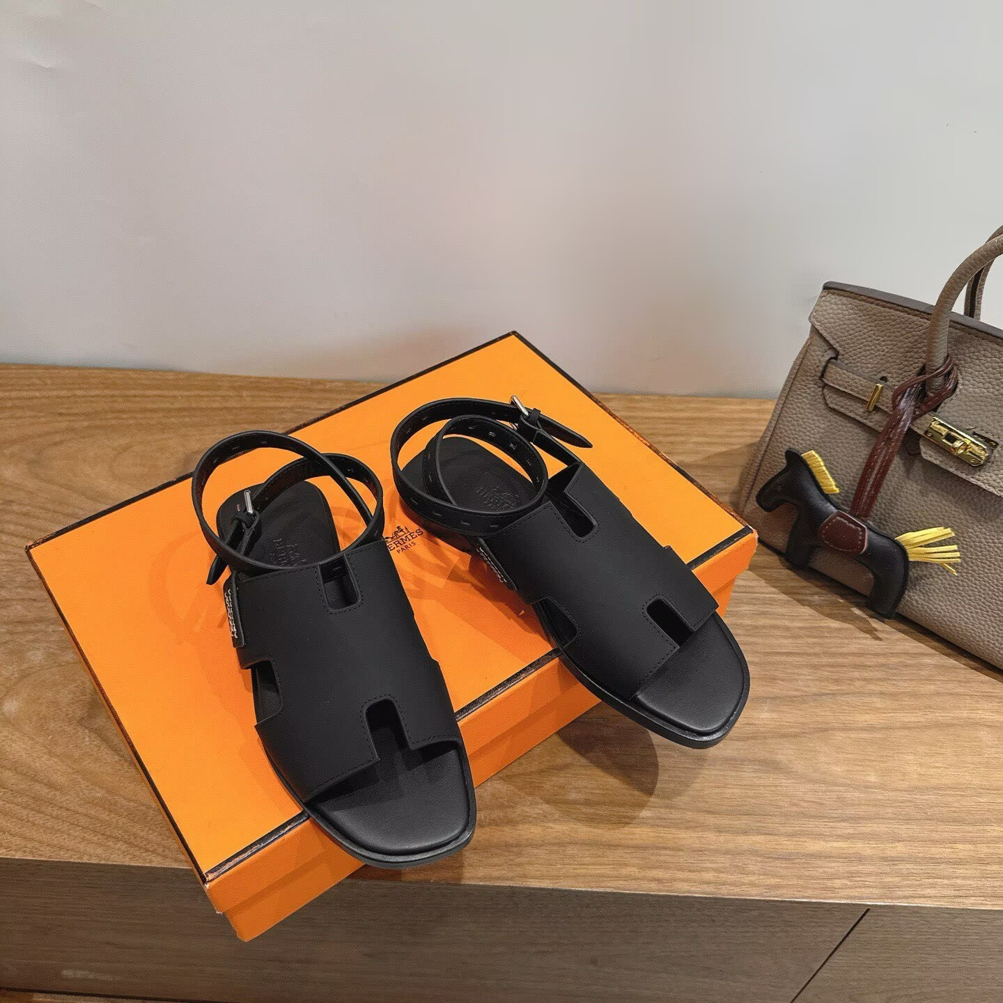 UA Hermès Maya Sandal