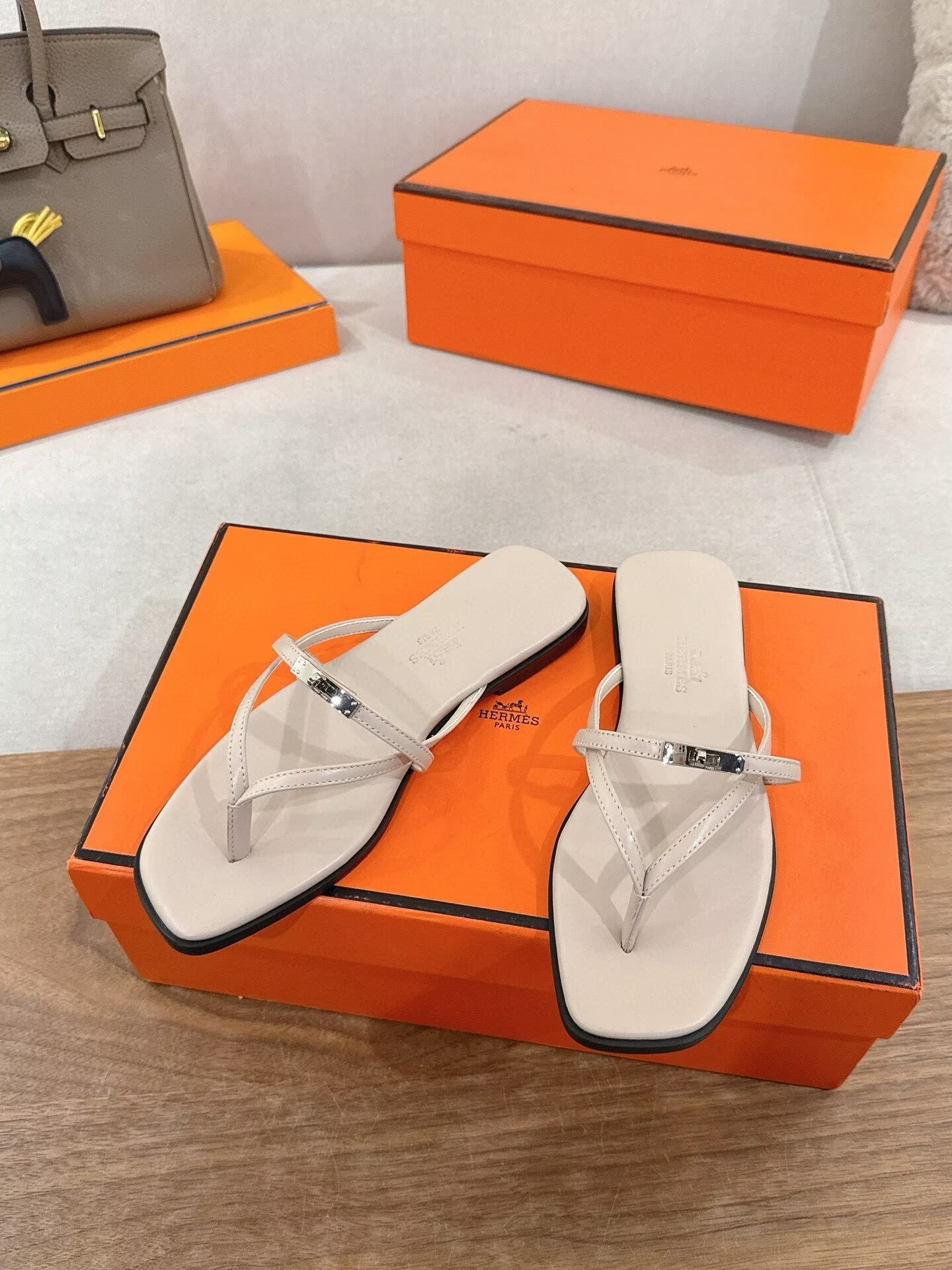 UA Hermès Miss Sandals