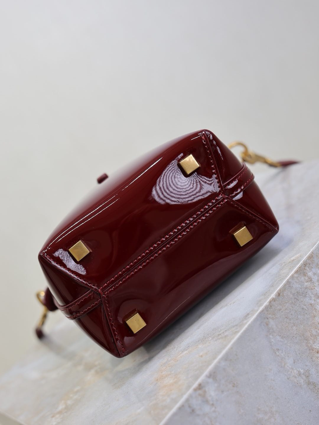 Y51 LE 37 Mini in Patent Leather 15x13x6cm