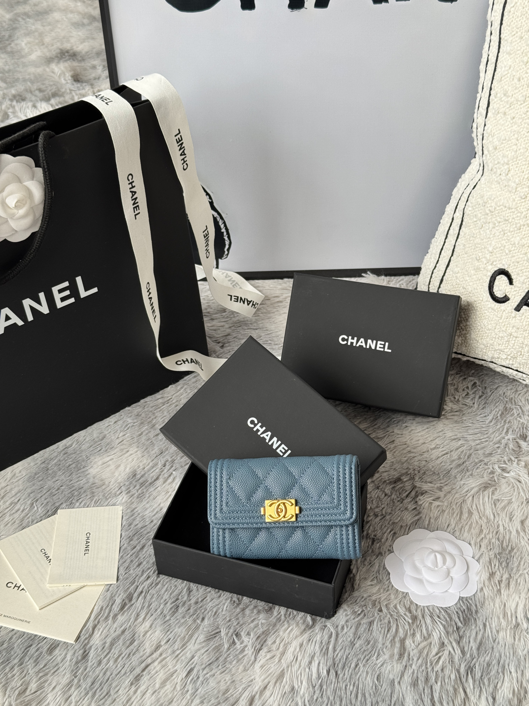 Ch**el boy Ch**el flap card holder a80603 7.5x11.3x2.1cm