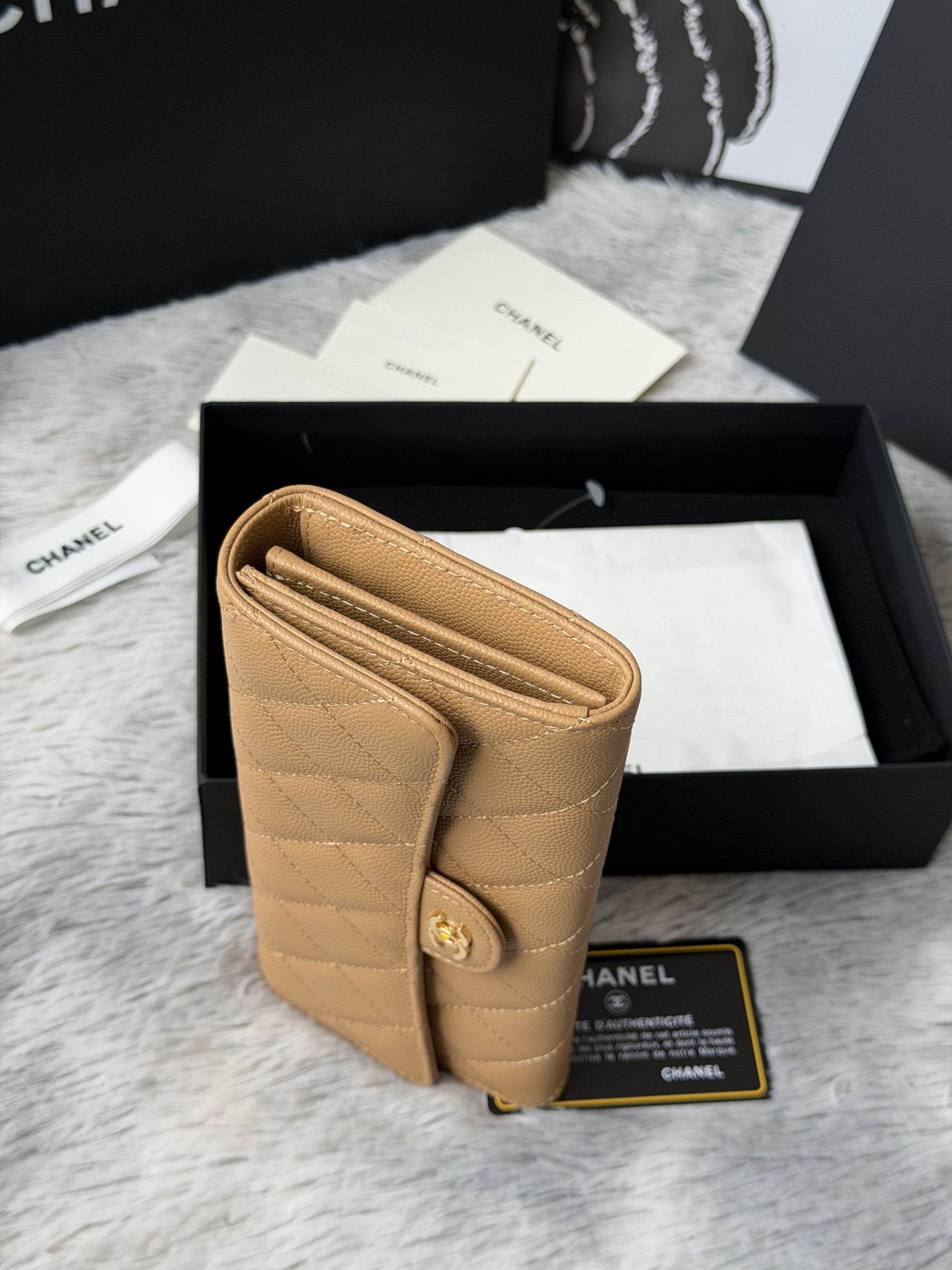 Ch**el wallet 80758 10x19x3cm