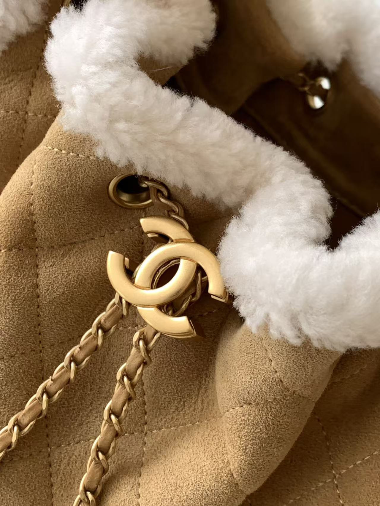 Ch**el 25c bucket bag 30x26x14cm