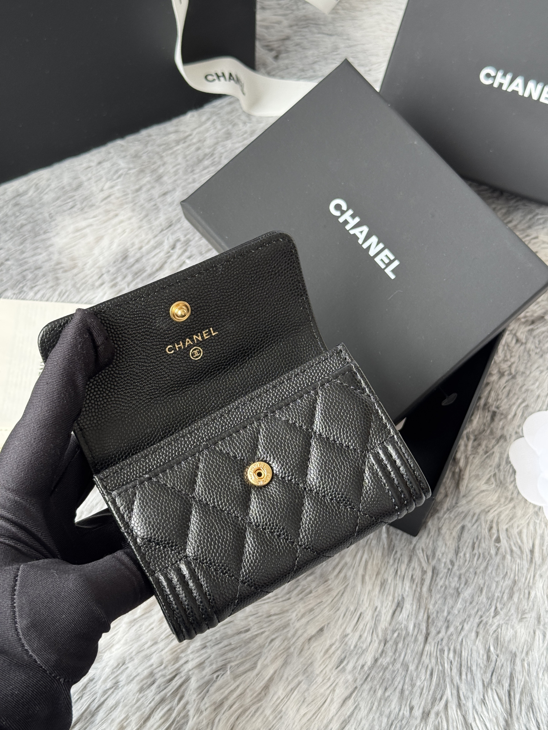 Ch**el boy Ch**el flap card holder a80603 7.5x11.3x2.1cm