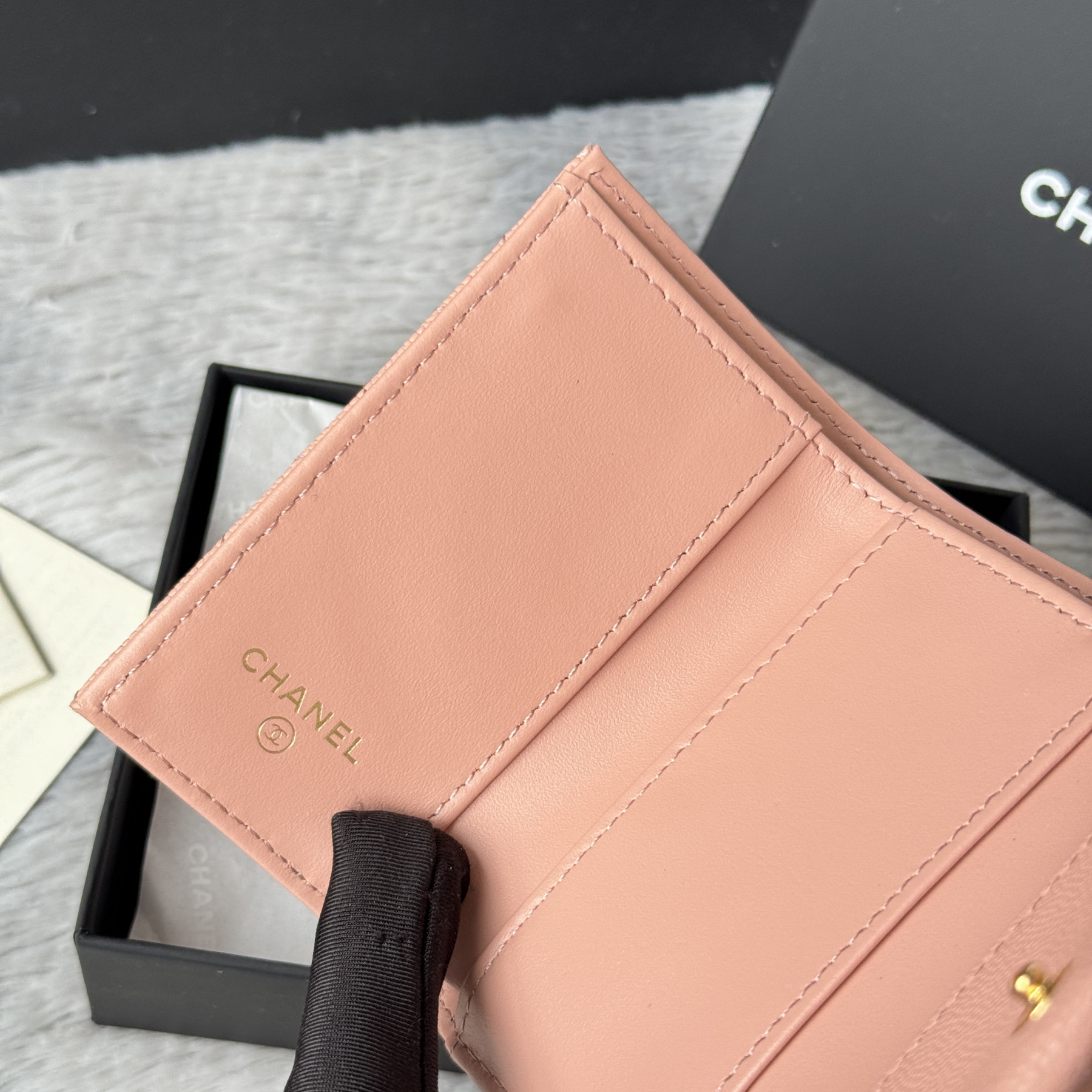 Ch**el card holder 10.5x7.5x3cm