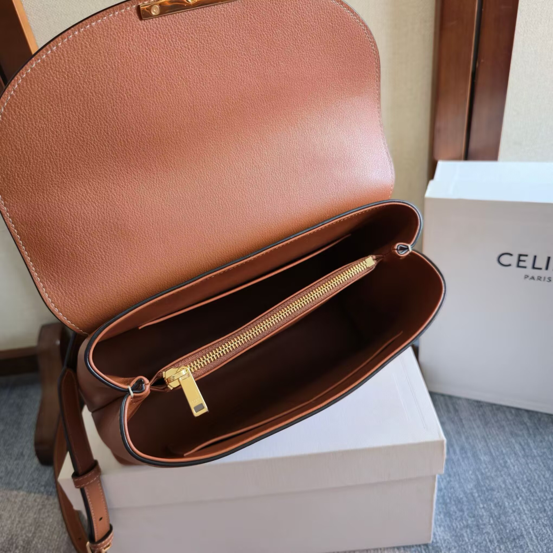 Celine MEDIUM NINO BAG 25x17.5x10cm