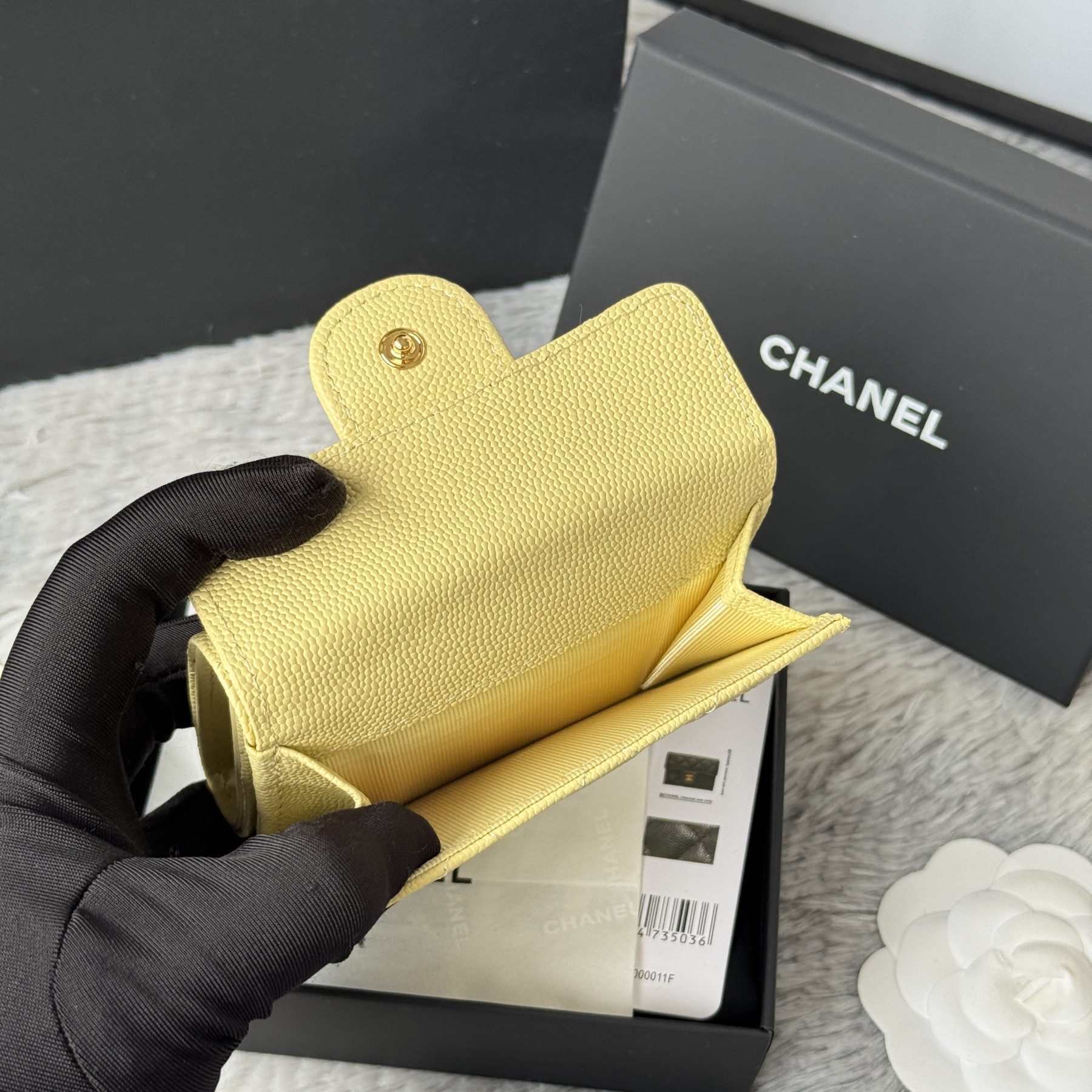 Ch**el card holder 10.5x7.5x3cm