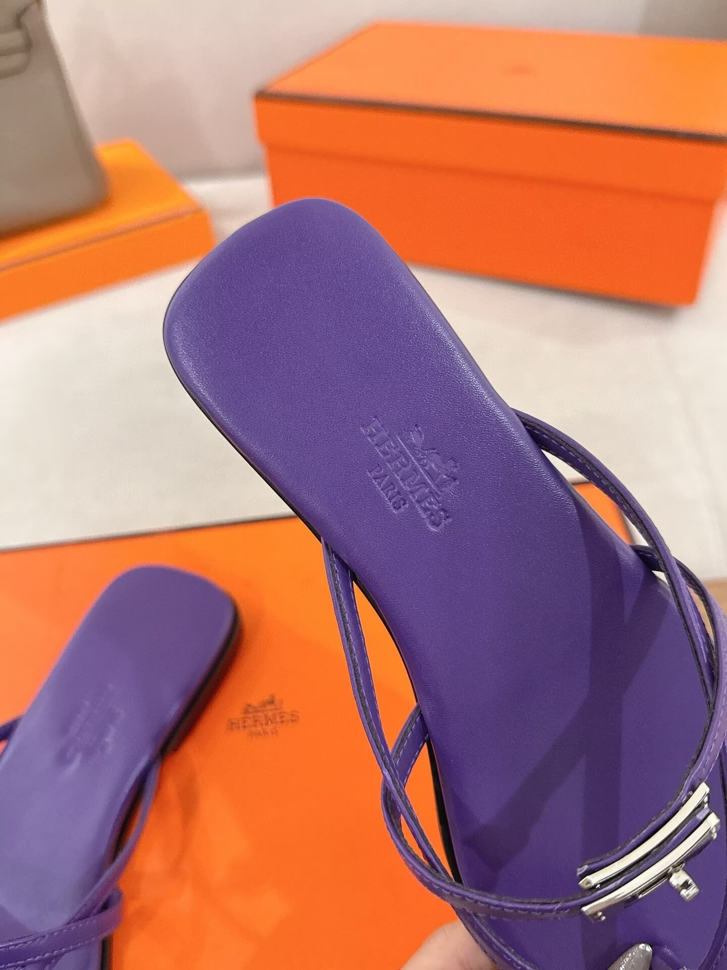 UA Hermès Miss Sandals