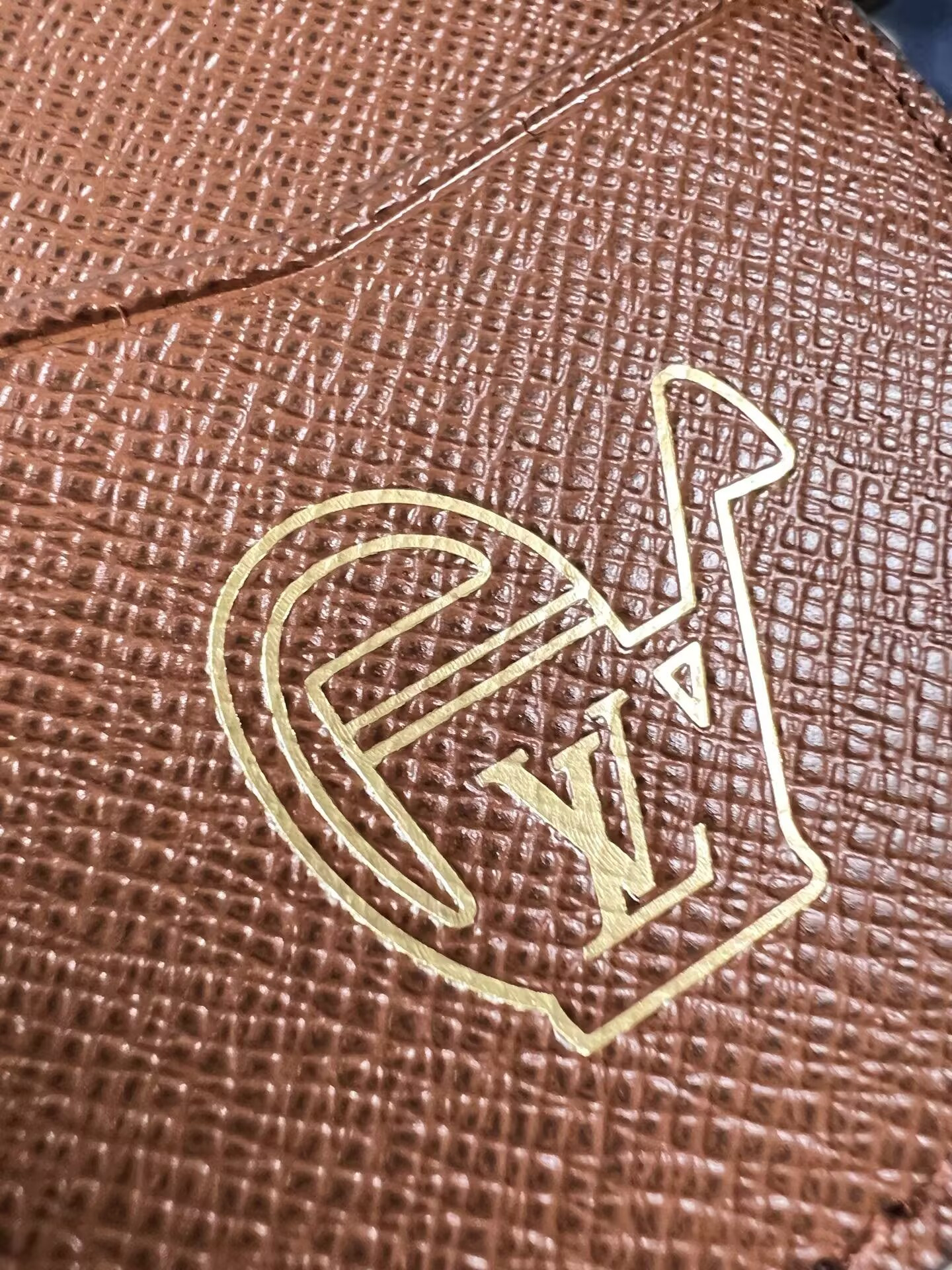 LV Pocket Organizer M27542 7.5 x 11.1 x 1 cm