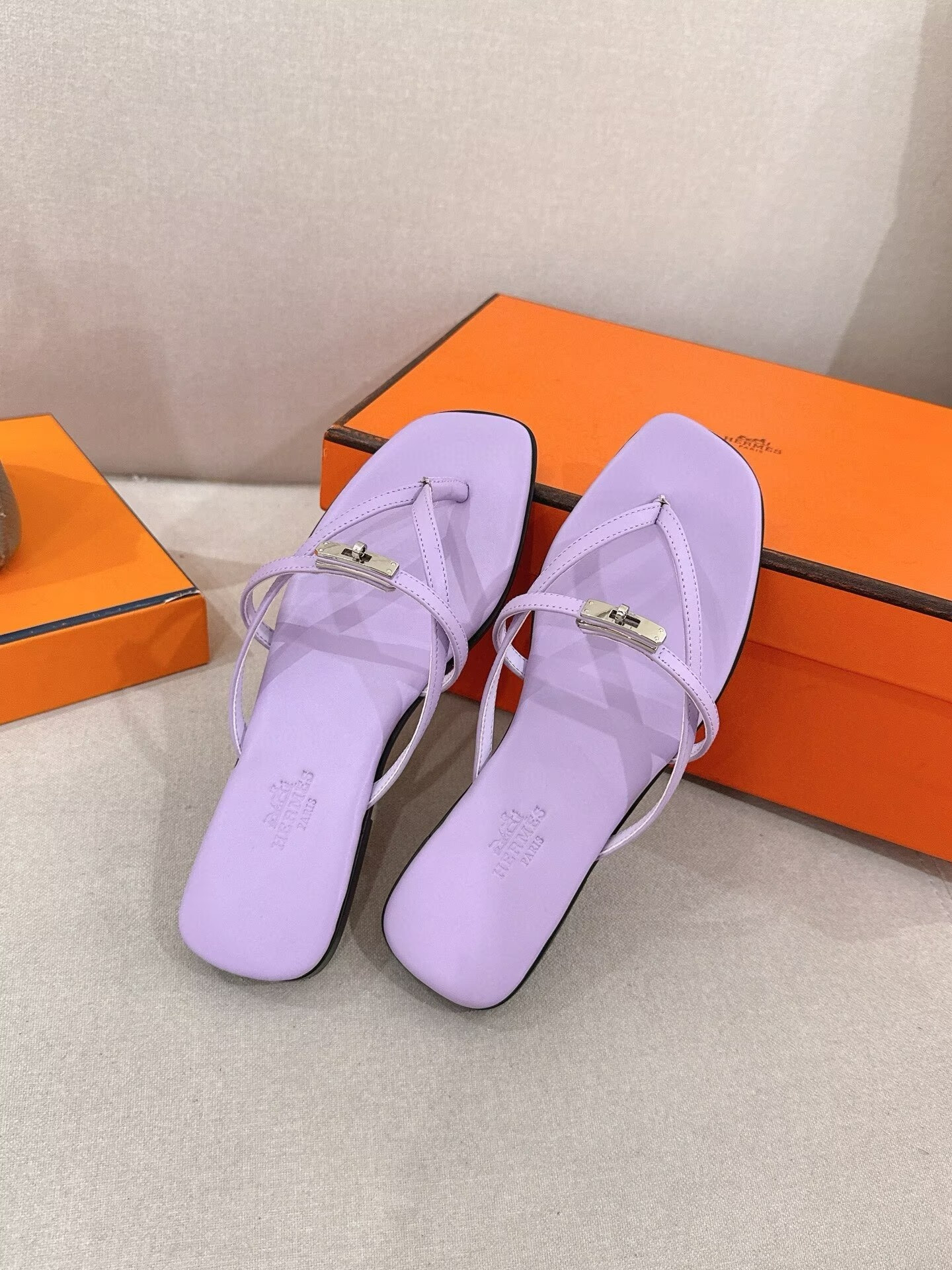 UA Hermès Miss Sandals