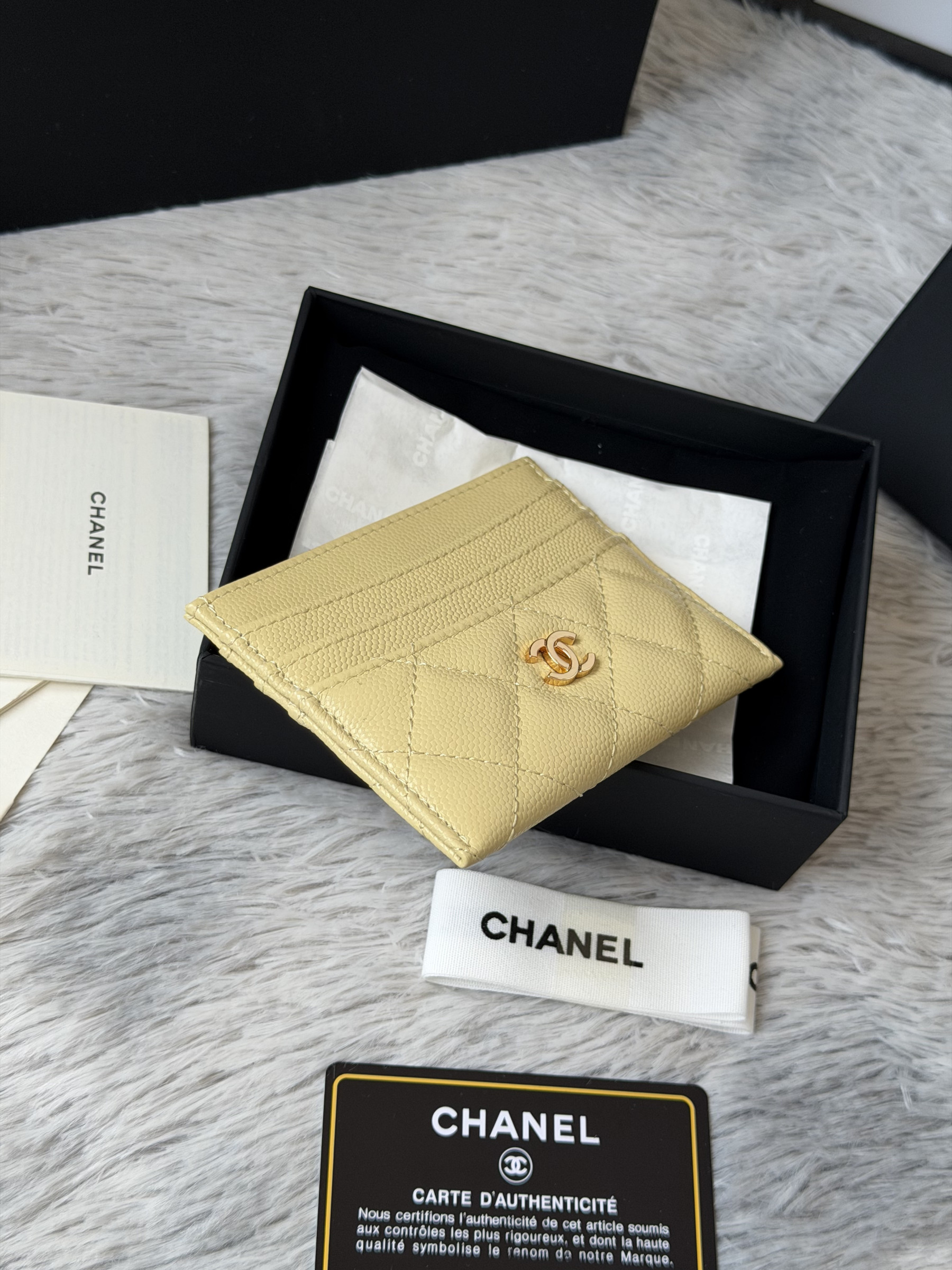 Ch**el card holder as4472 11x10cm
