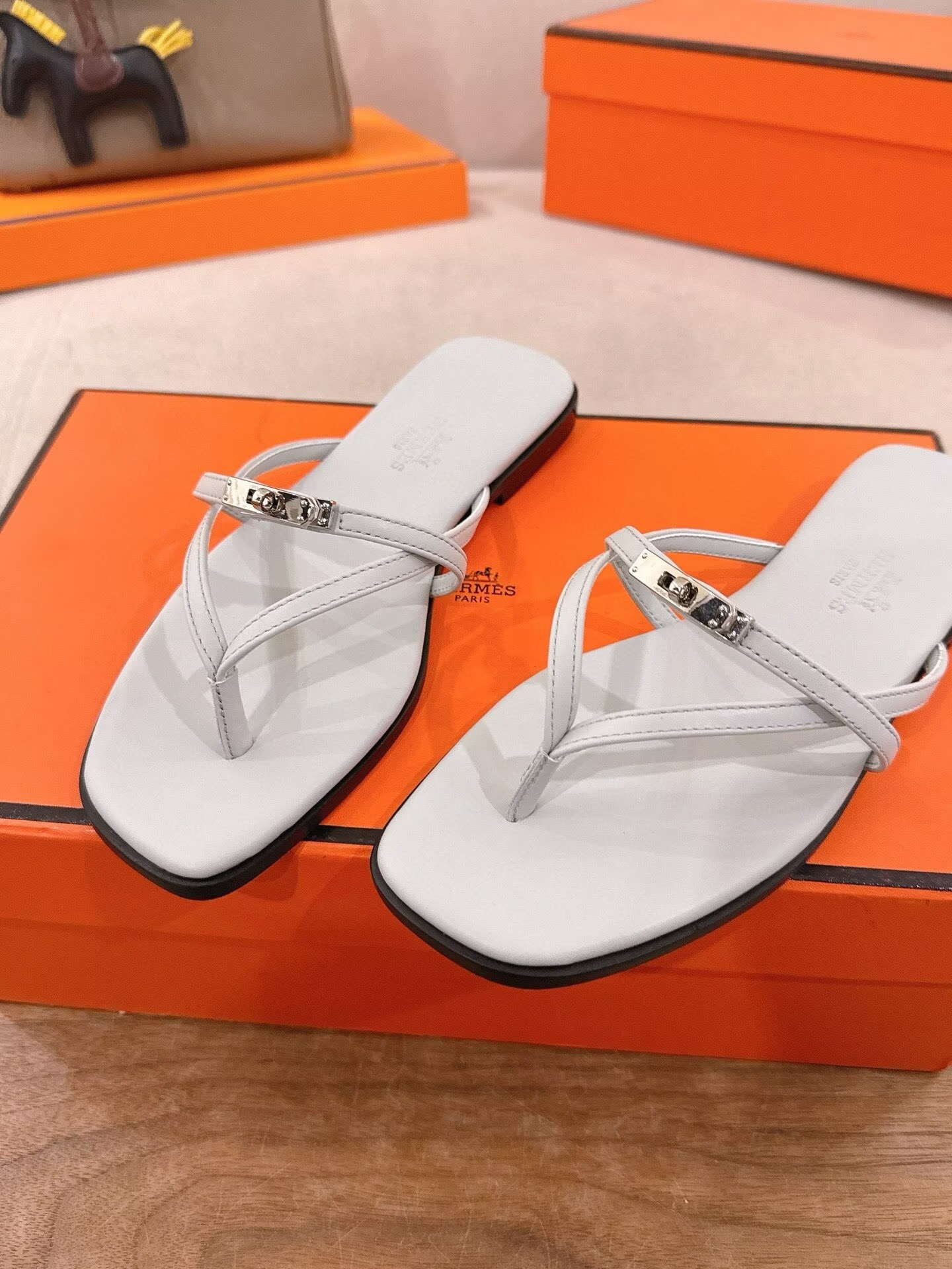 UA Hermès Miss Sandals
