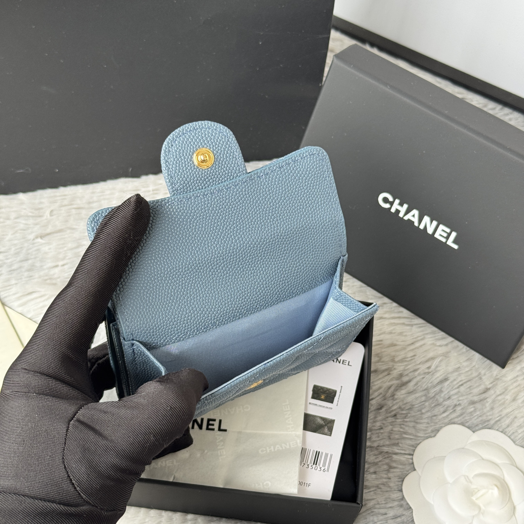 Ch**el card holder 10.5x7.5x3cm