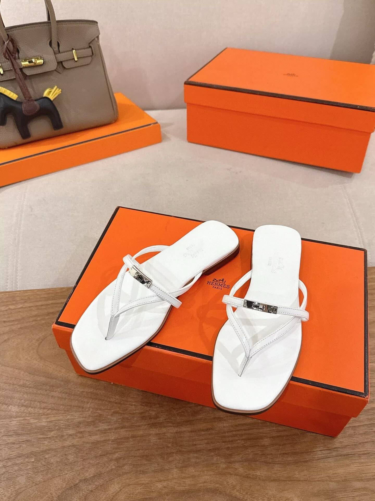 UA Hermès Miss Sandals