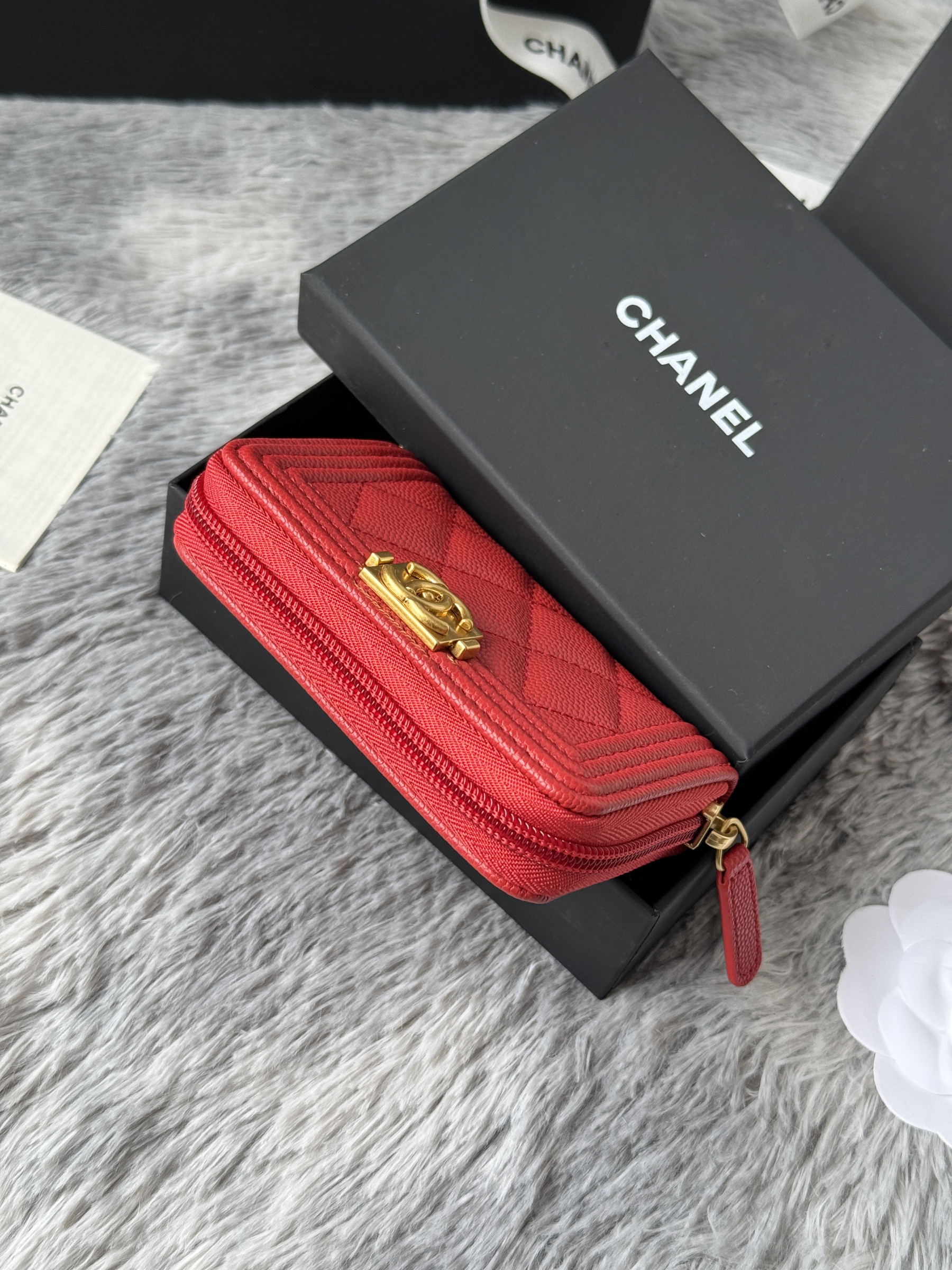 Ch**el boy zip around coin purse wallet a80602 7.5x11cm