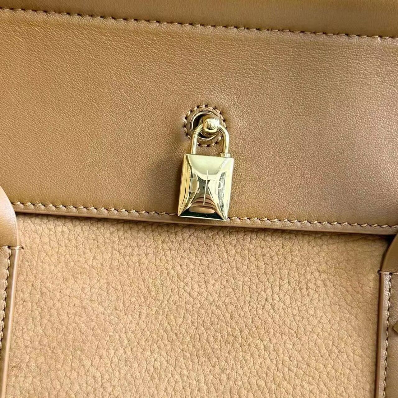 L0r0 P1ana Loom bag L25 25x18x12.5cm