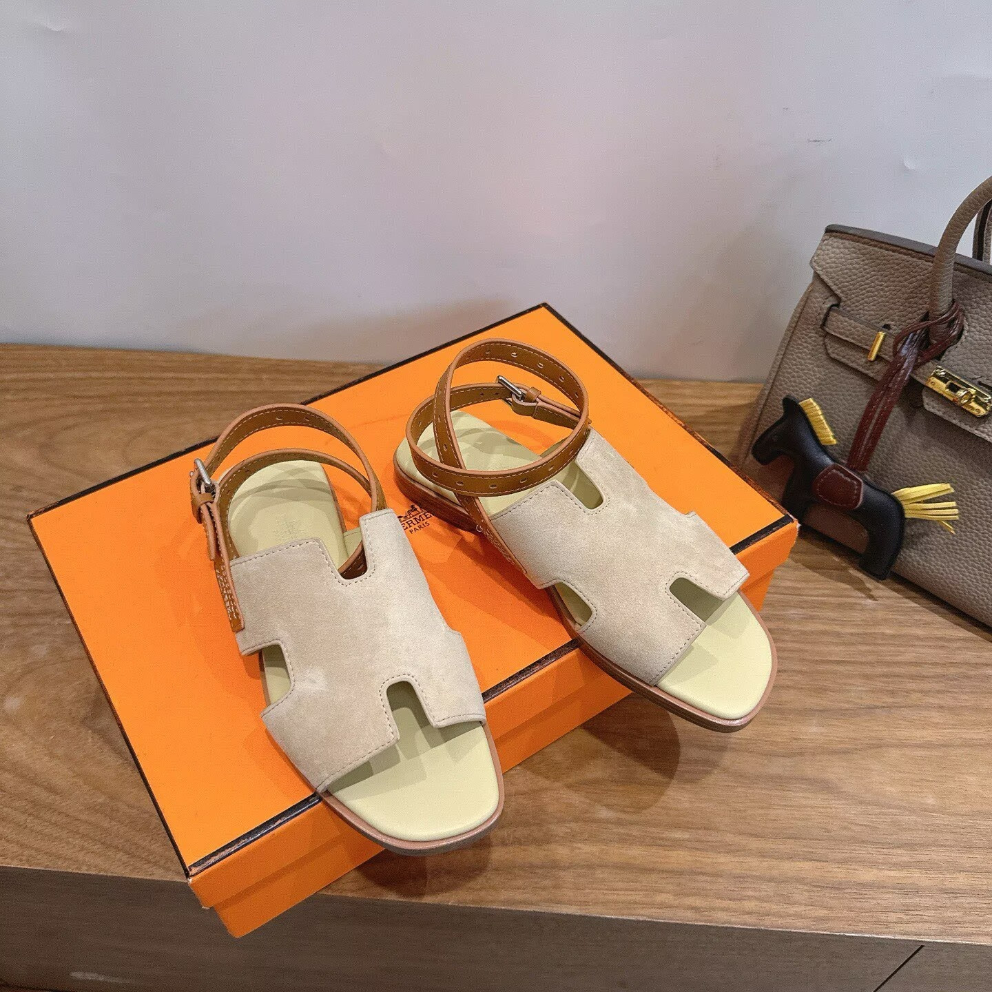 UA Hermès Maya Sandal