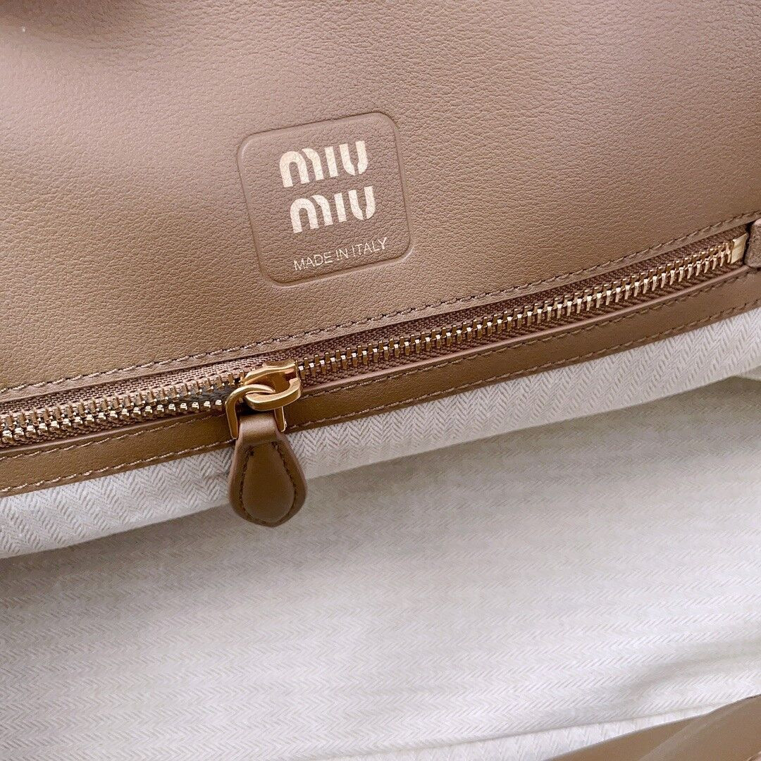 Miu Miu Aventure Suede Bag 22.5x44x14.5cm