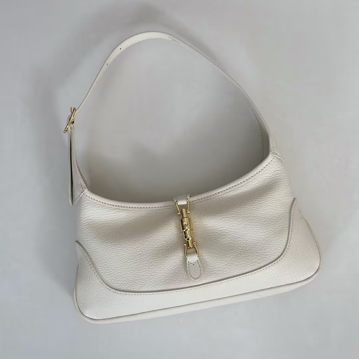 Gucci Jackie Slim Shoulder Bag 27x13x3.5cm