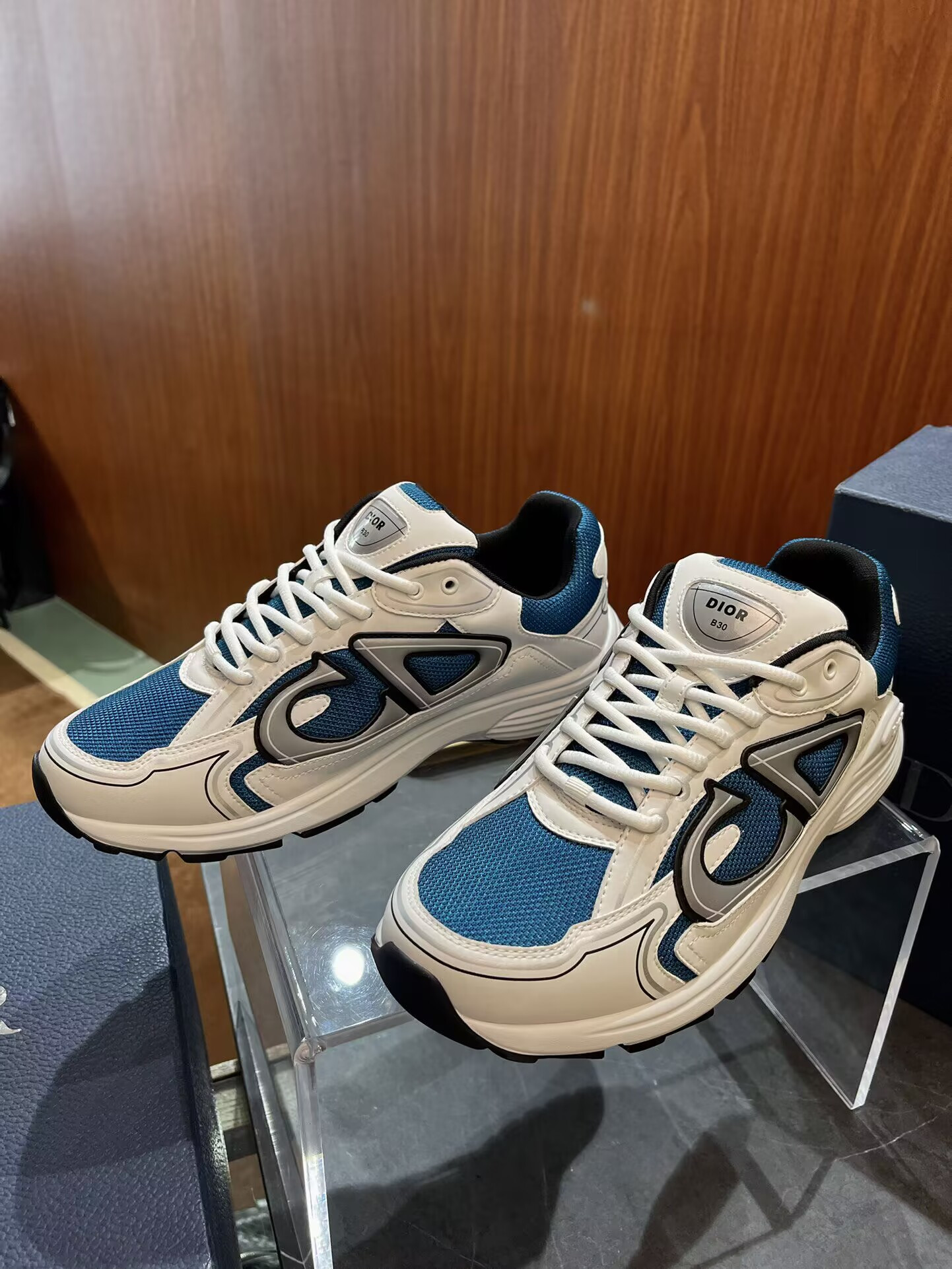 UA D10r B30 Sneakers