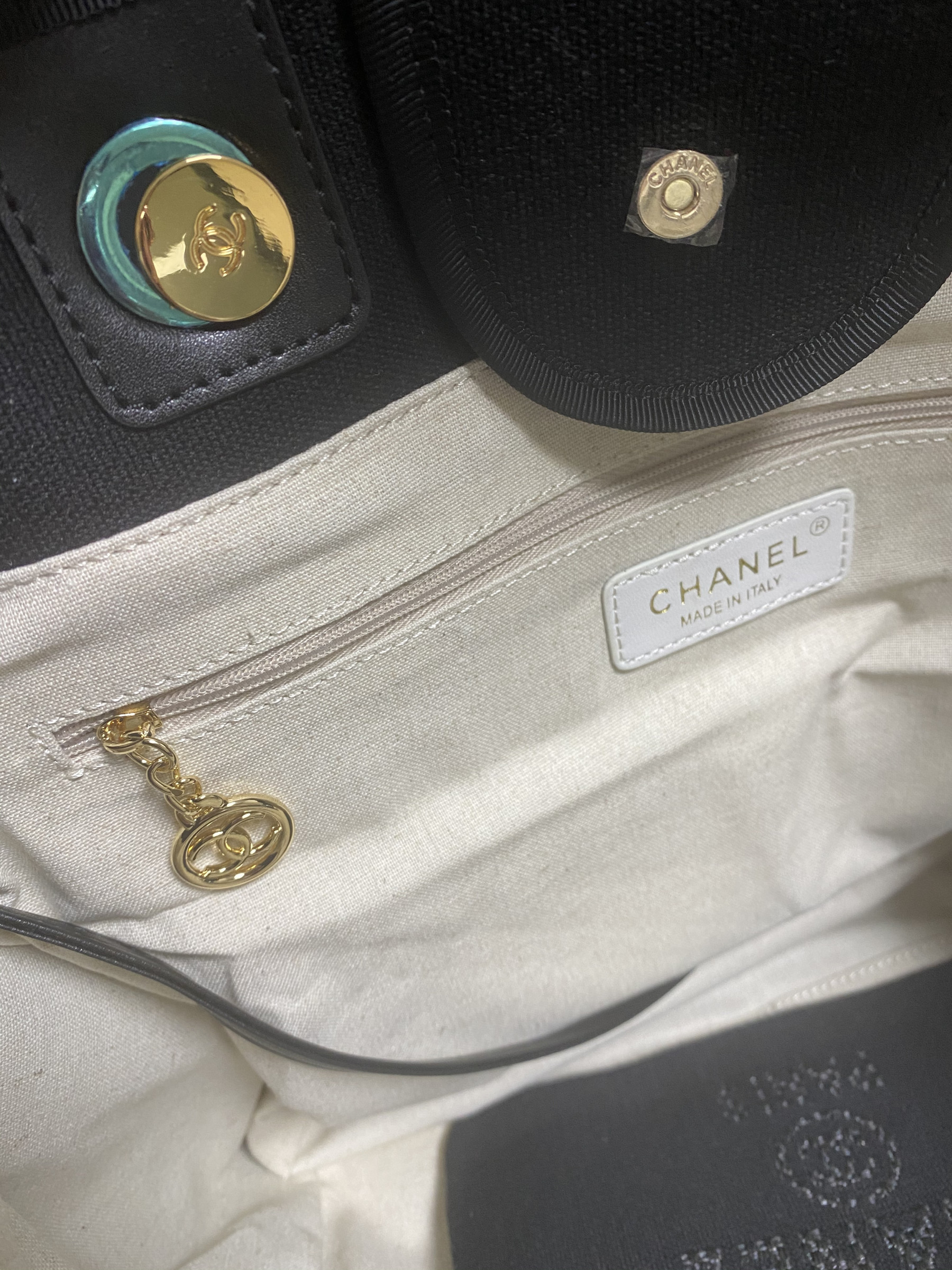 Ch**el Shopping Bag 30x39x22cm