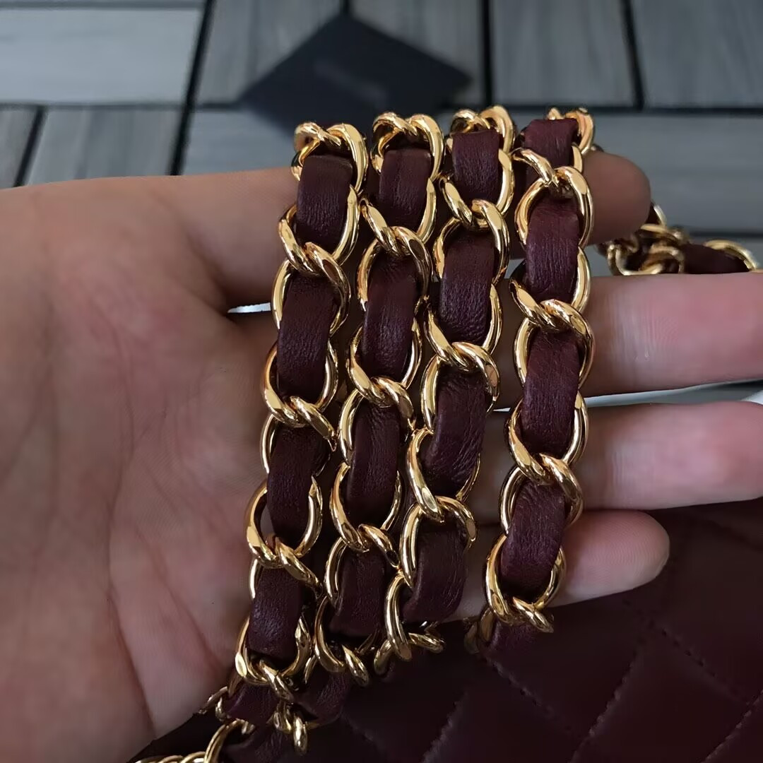 Ch**el CLASSIC 11.12 HANDBAG  Lambskin &Brown Metal Burqundy 15.5 x 25.5 x 6.5 cm