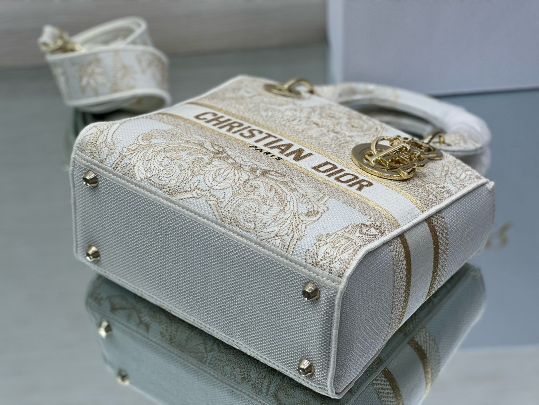 MEDIUM D10r LADY D-LITE BAG  24 x 20 x 11 cm