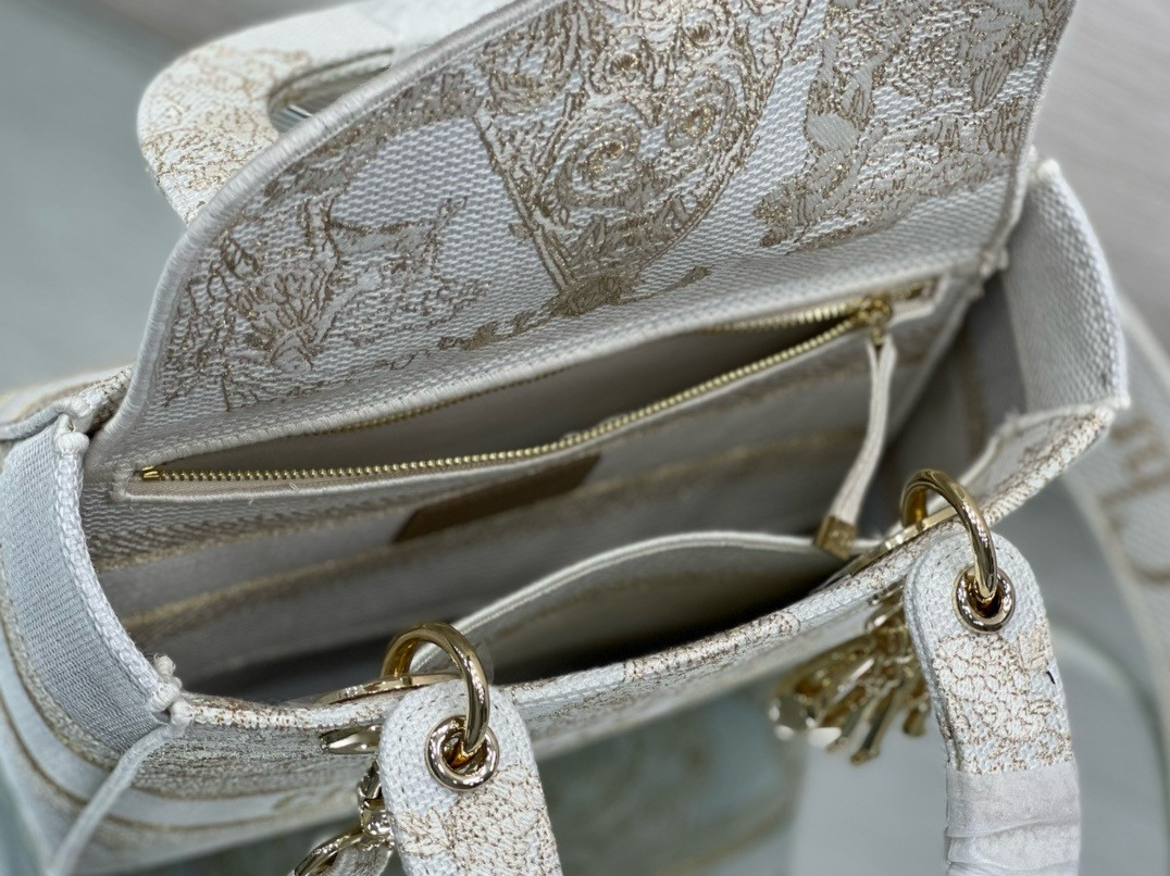 MEDIUM D10r LADY D-LITE BAG  24 x 20 x 11 cm