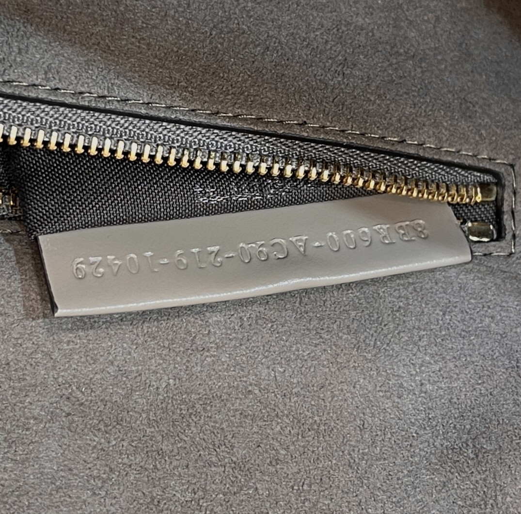 F**di Baguette Chain Midi dove gray tapestry fabric bag with FF motif 14.5x7x24 cm