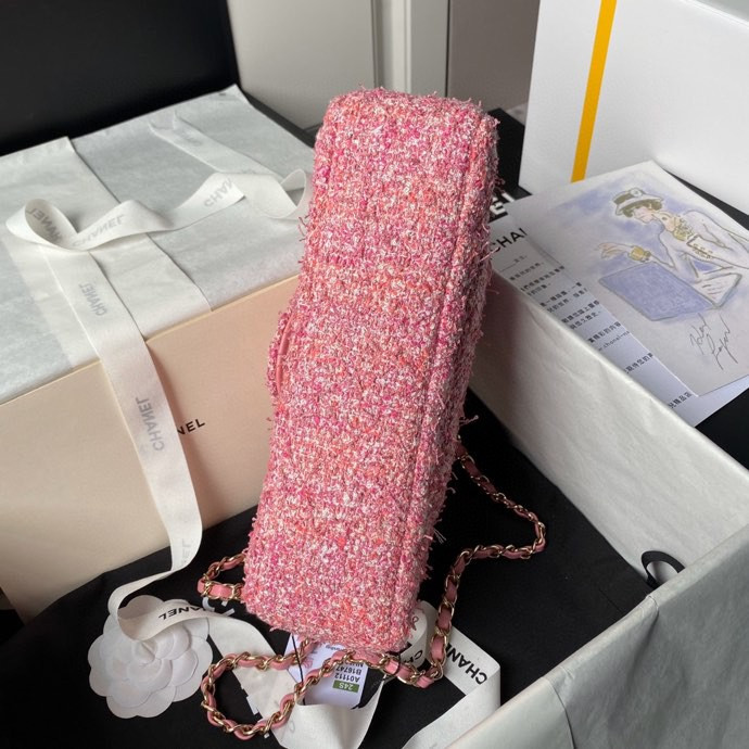 Ch**el CLASSIC 11.12 HANDBAG Tweed & Gold-Tone Metal 6 × 9.9 × 2.5 in