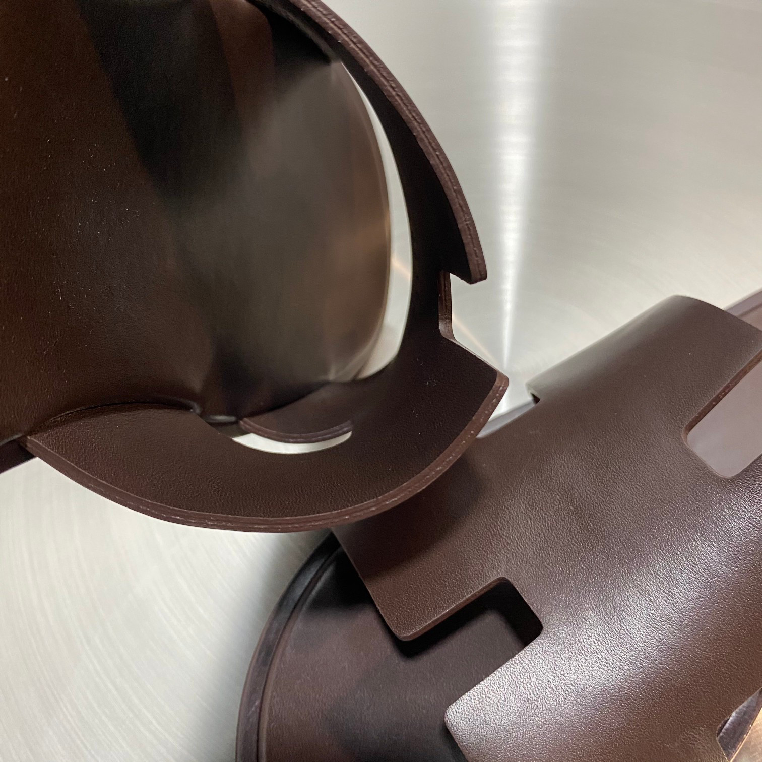 UA H**me5 Izmir sandal