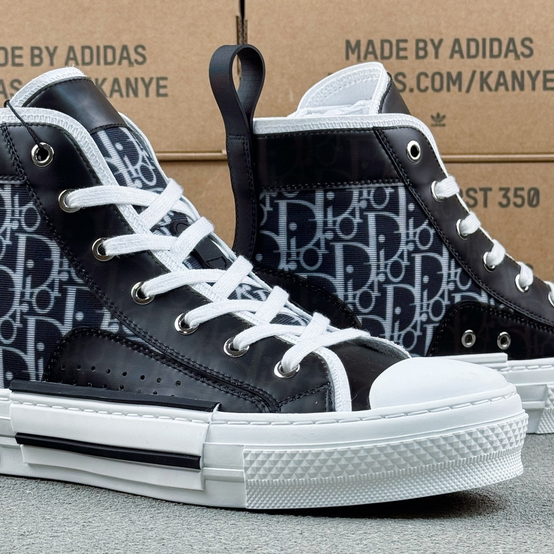 UA D10r B23 High Black White