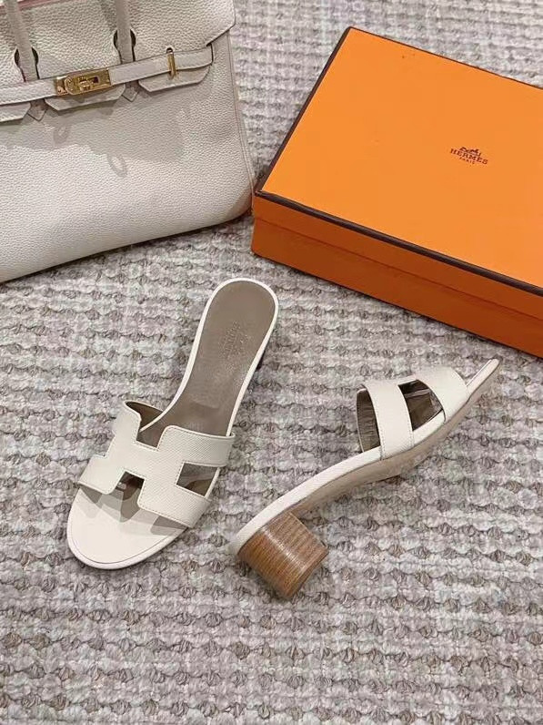 UA H**me5 Oasis sandal