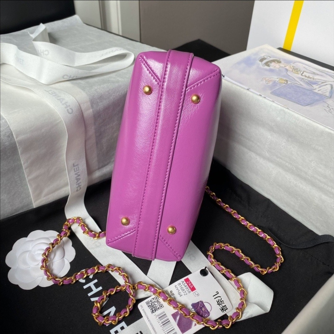 Ch**el MINI BAG WITH TOP HANDLE Shiny Lambskin & Gold-Tone Metal 12 × 18 × 7 cm