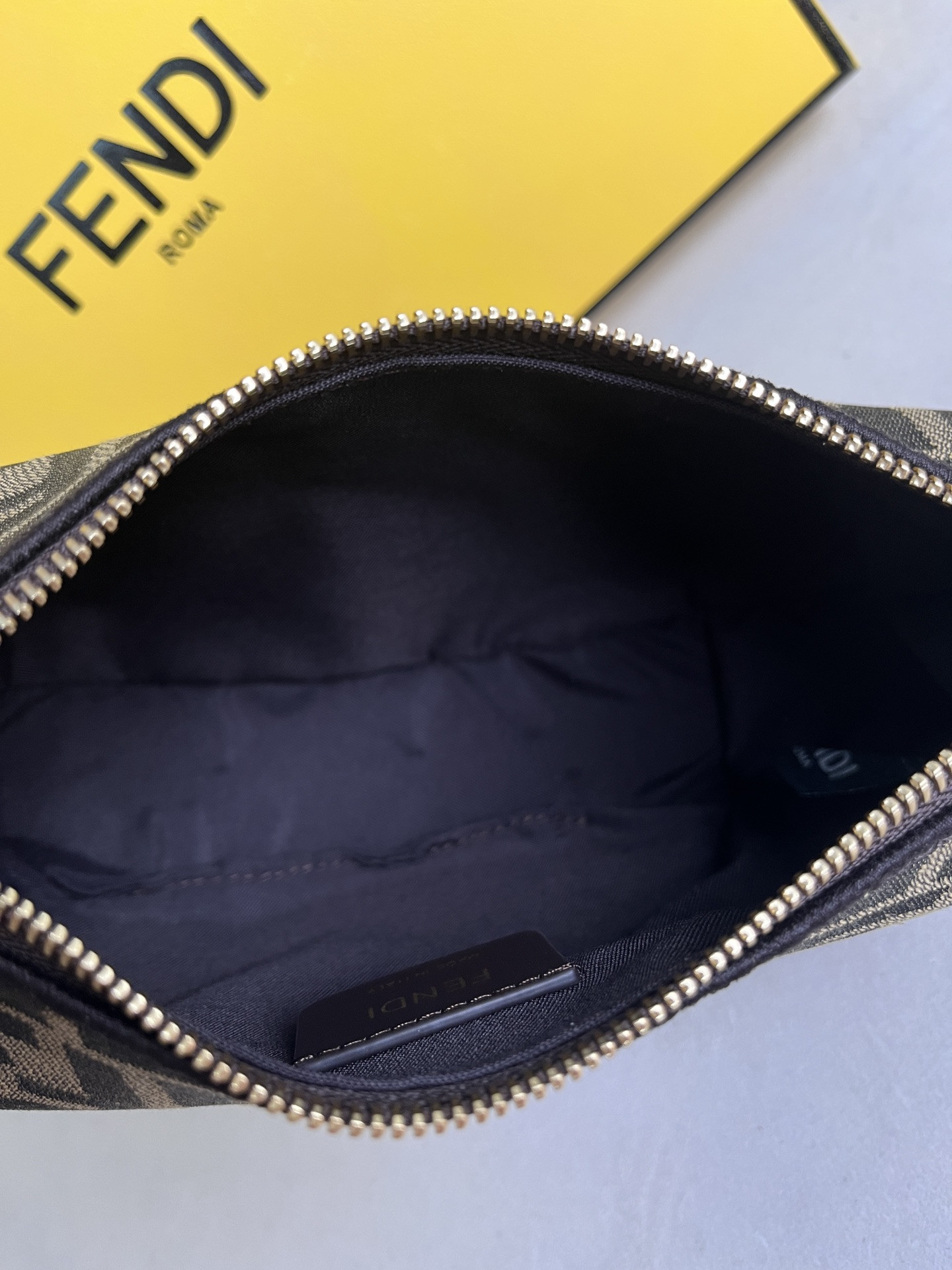 F**digraphy Mini 20x7.5x13cm