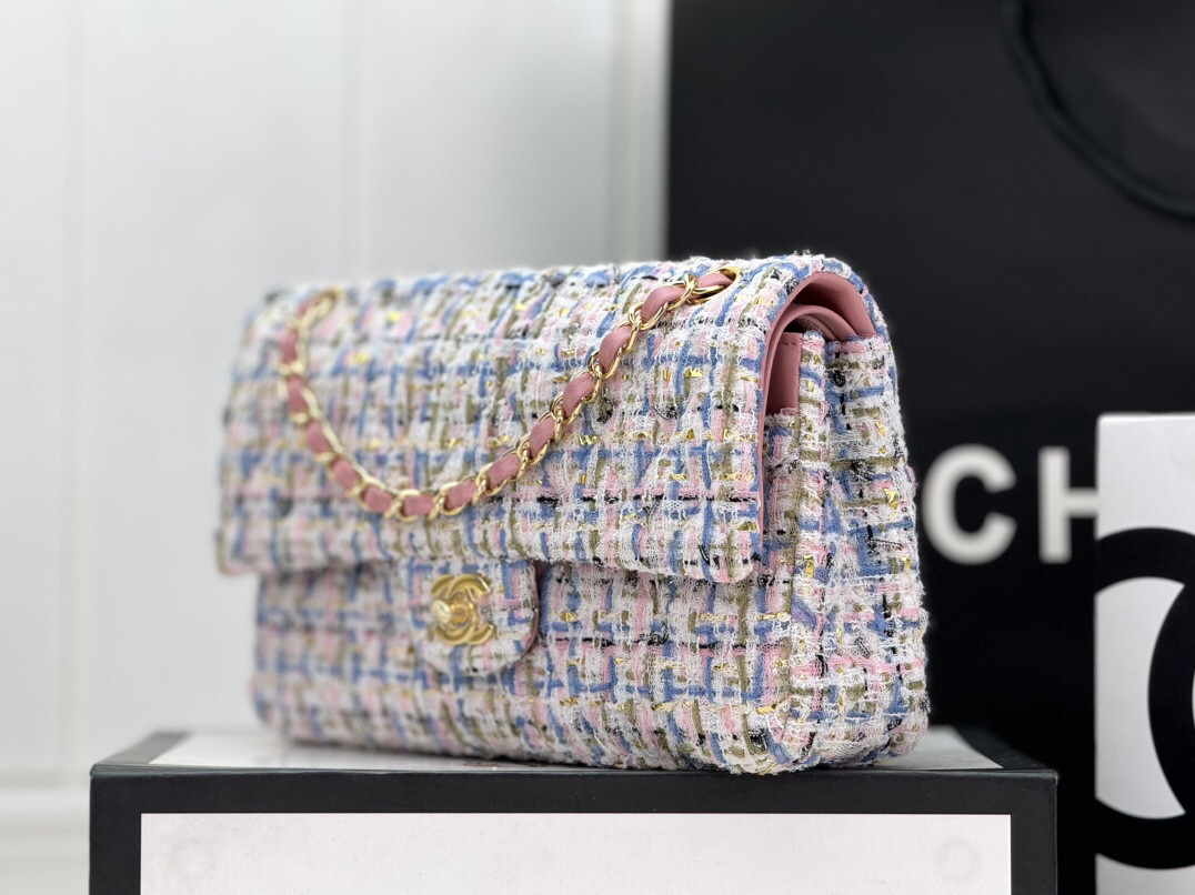 Ch**el MINI CLASSIC 11.12 HANDBAG 25 15.5 × 25.5 × 6.5 cm