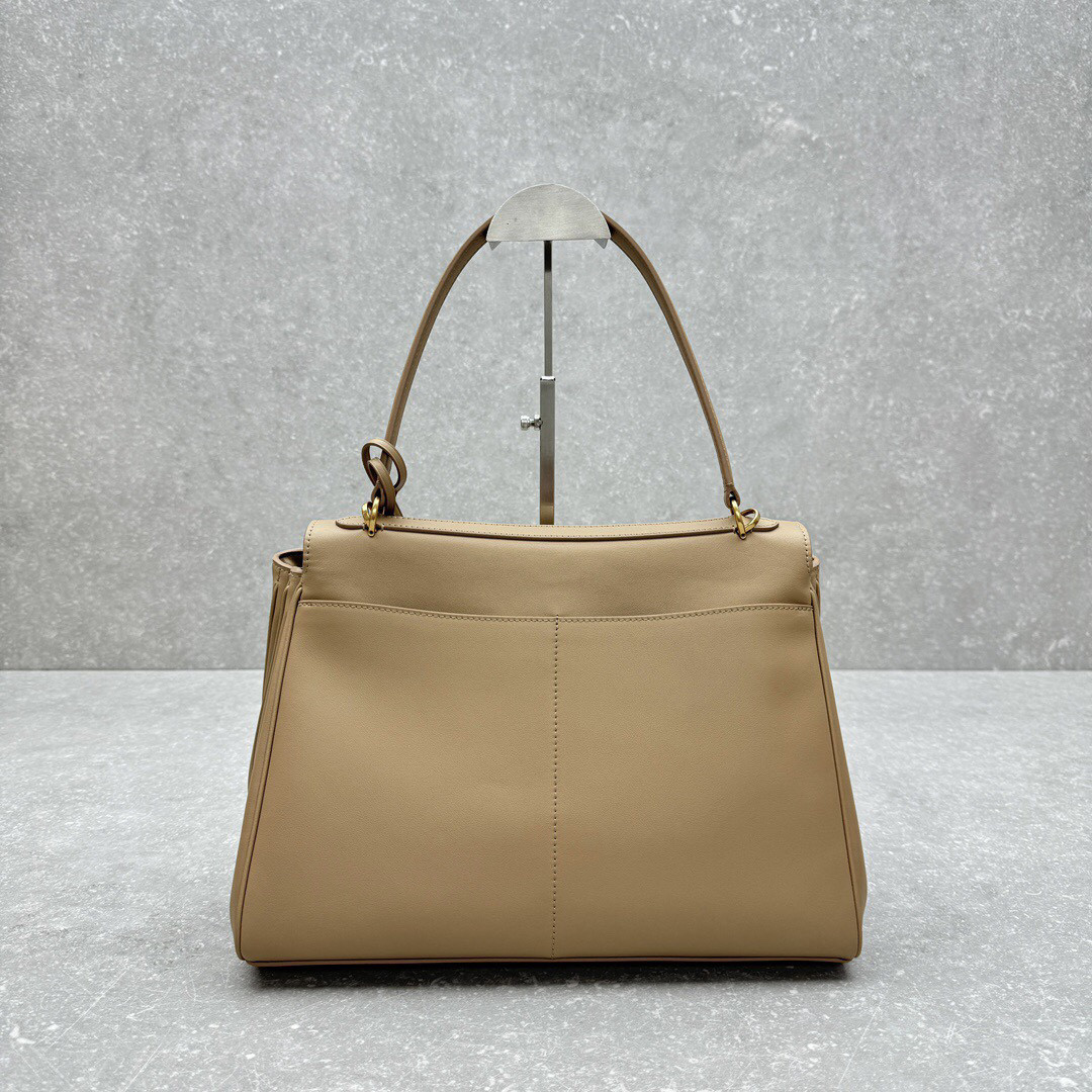 Ba1en*iaga Rodeo Mediun 35x23.3x10.9cm