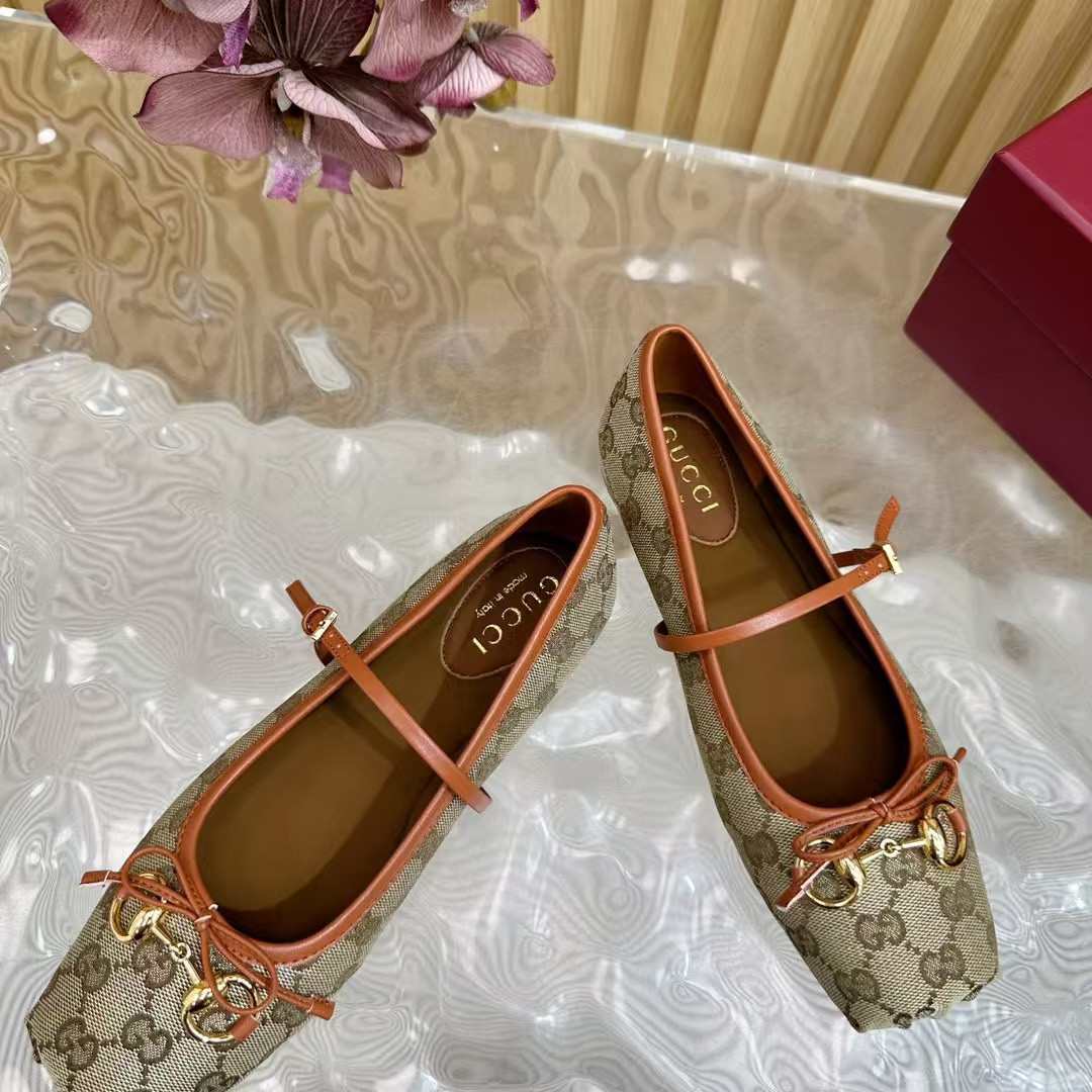 UA Gvc*1 Horsebit GG canbas Ballet Flats