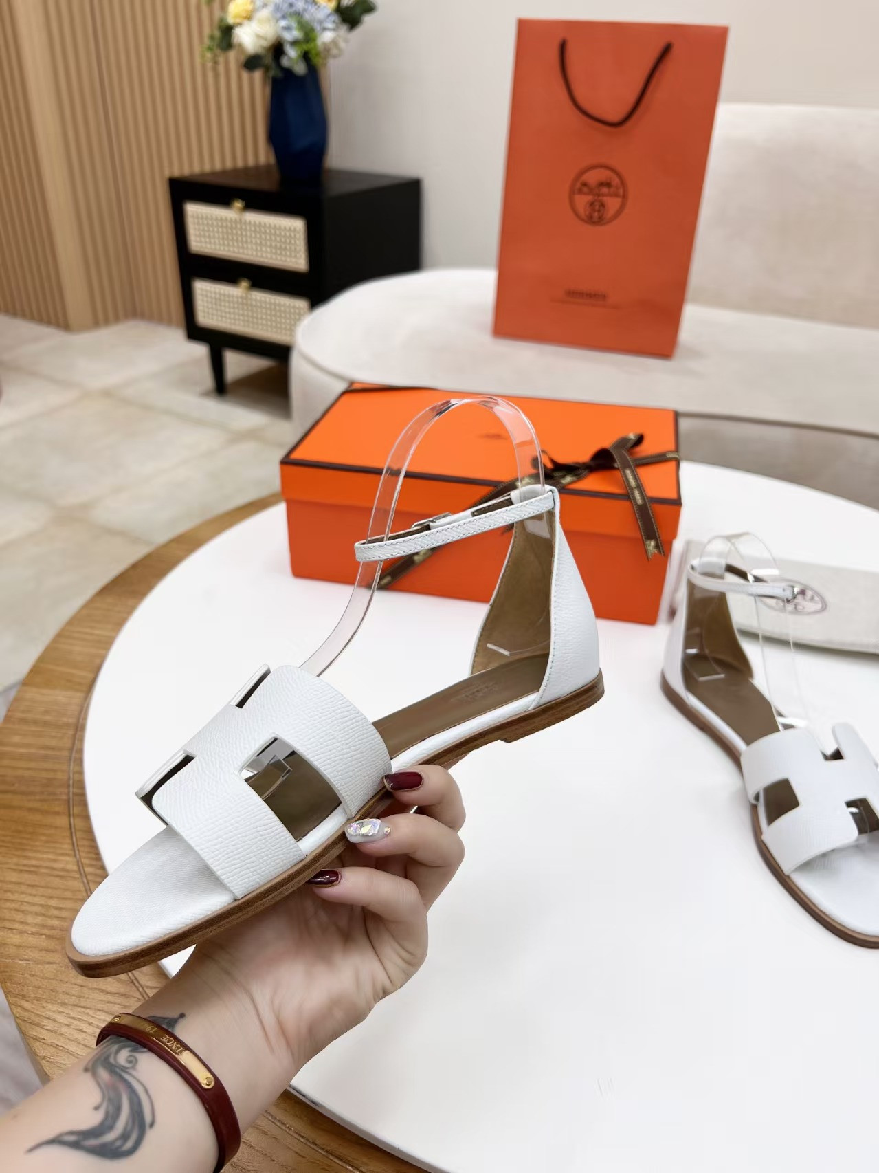 UA Hermès Santorini Sandals