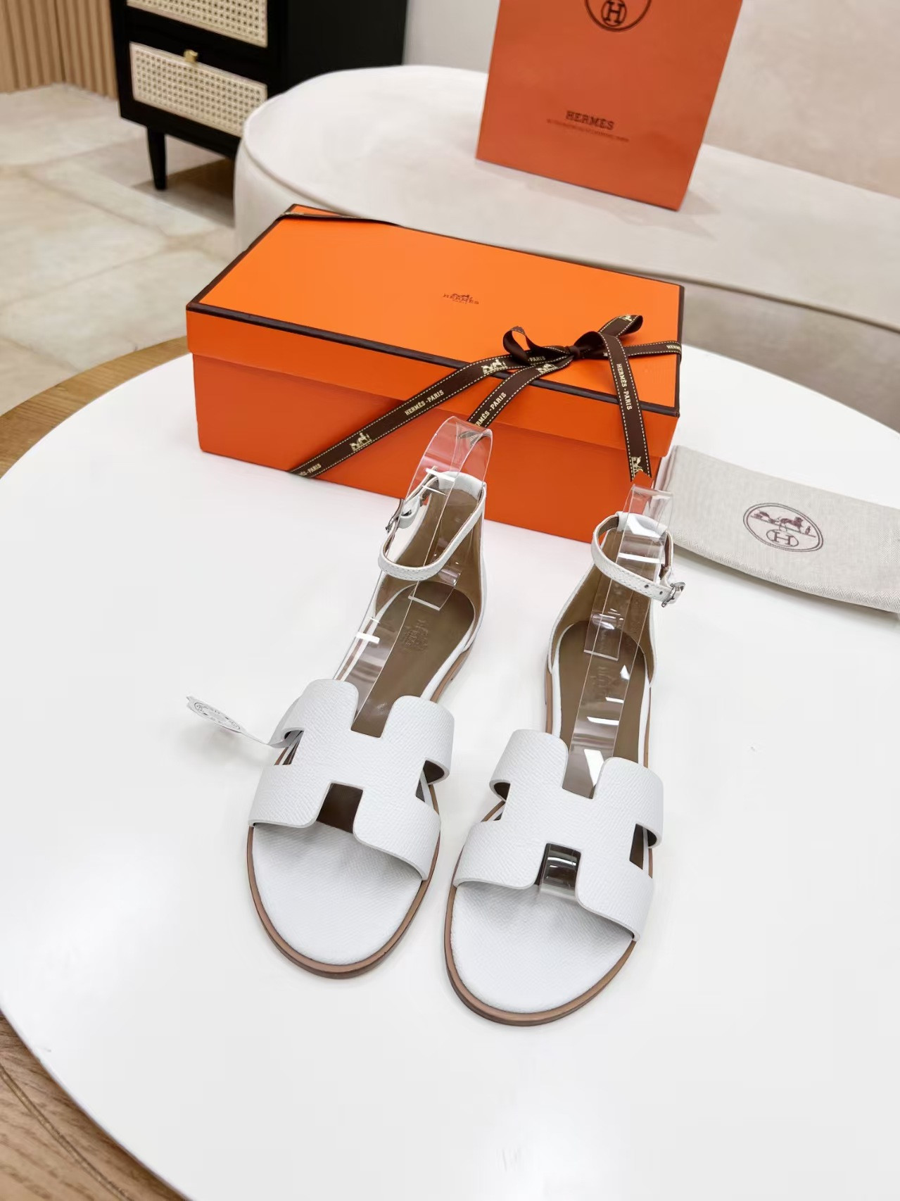 UA Hermès Santorini Sandals