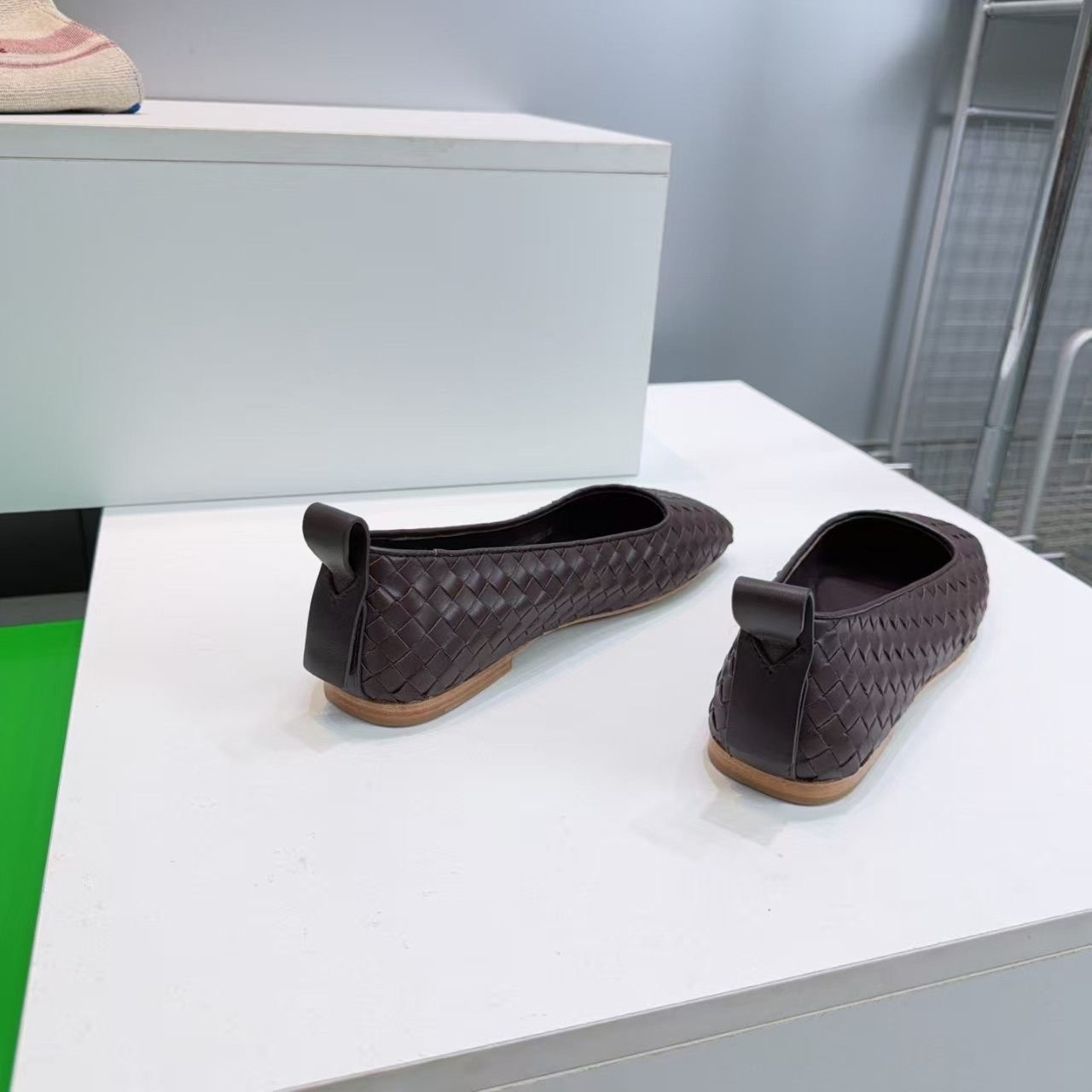UA Bottega Veneta Charlotte Ballerina