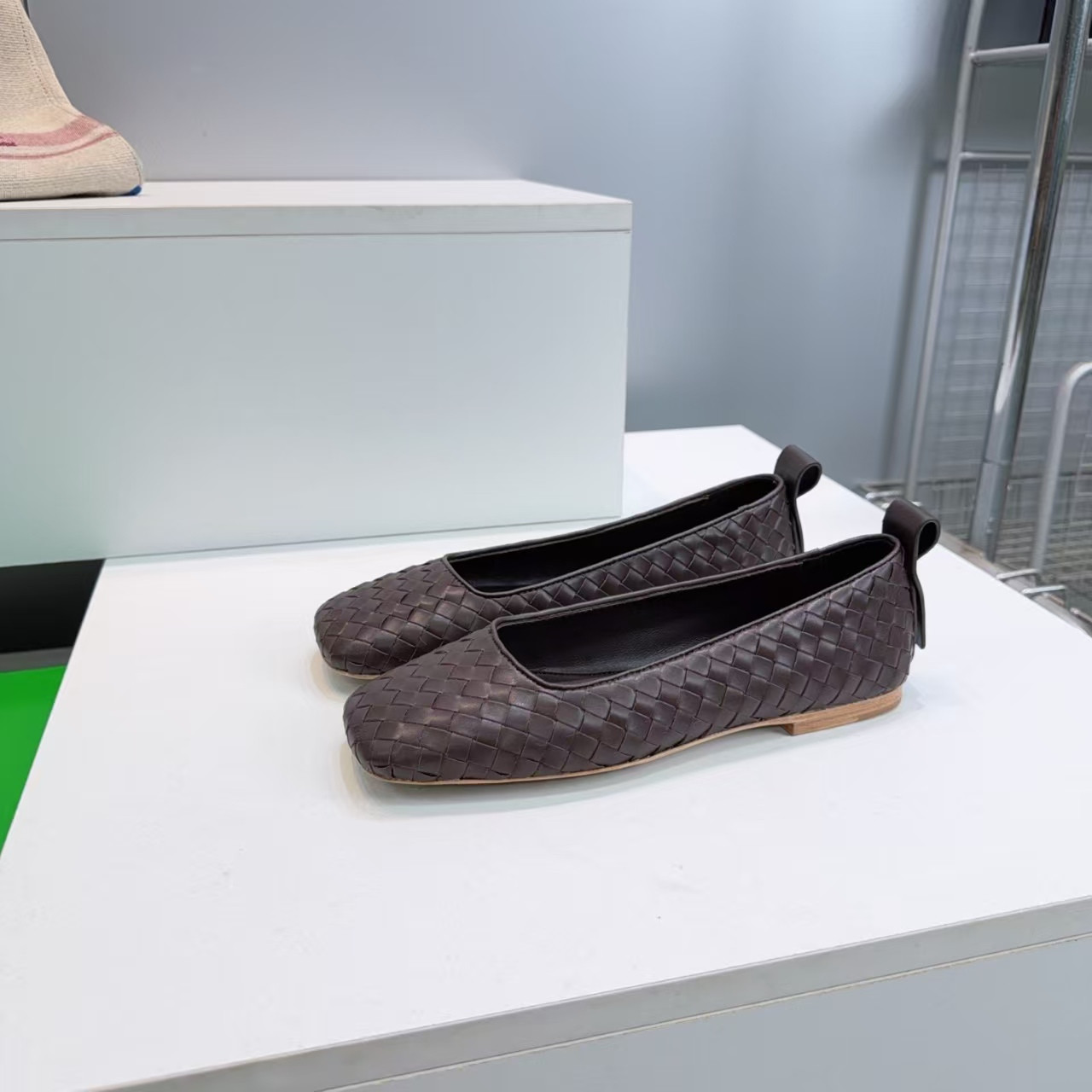 UA Bottega Veneta Charlotte Ballerina