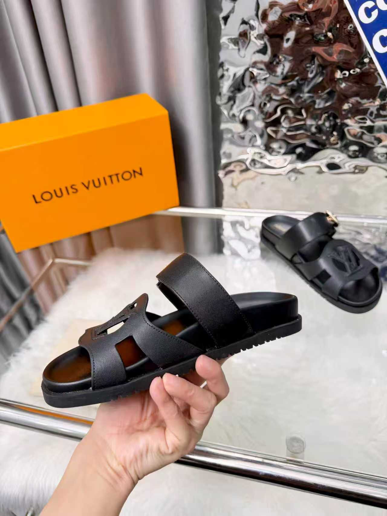 UA LV Isola Comfort Mule