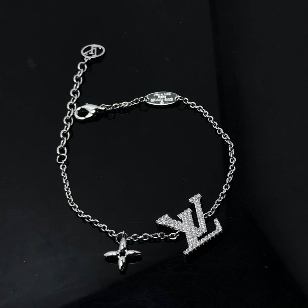 Louis Vuitton Bracelet approximately 17cm