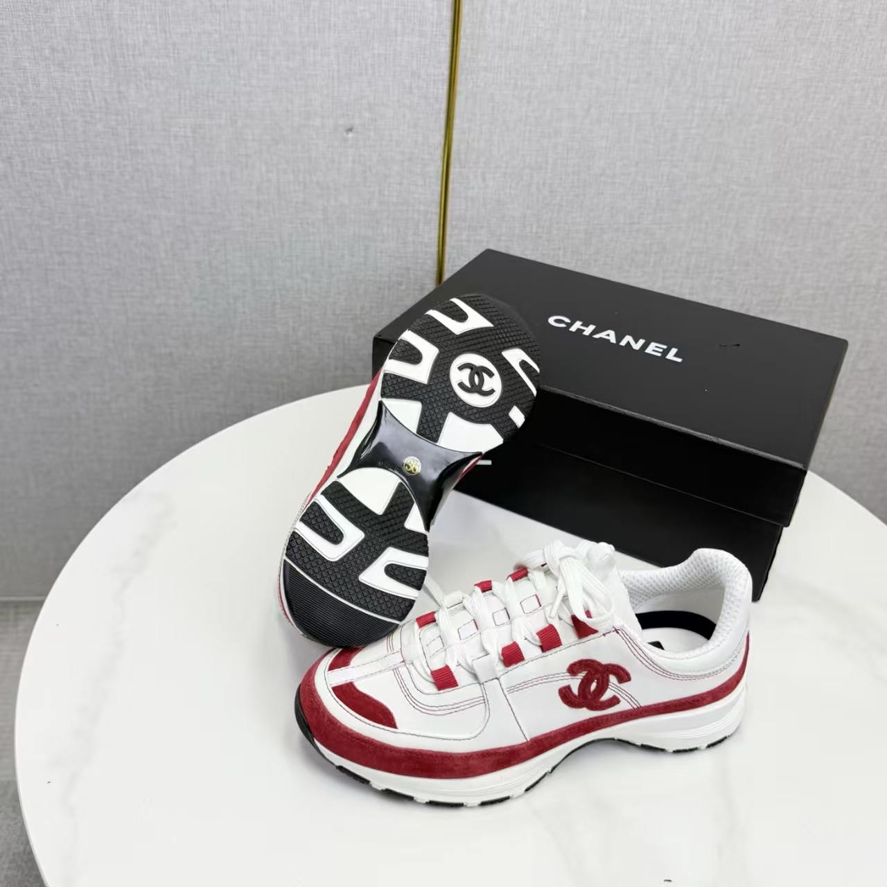 ua Ch**el sneakers