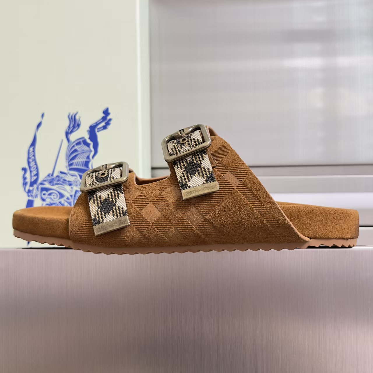 UA Burberry Urchin Sandals