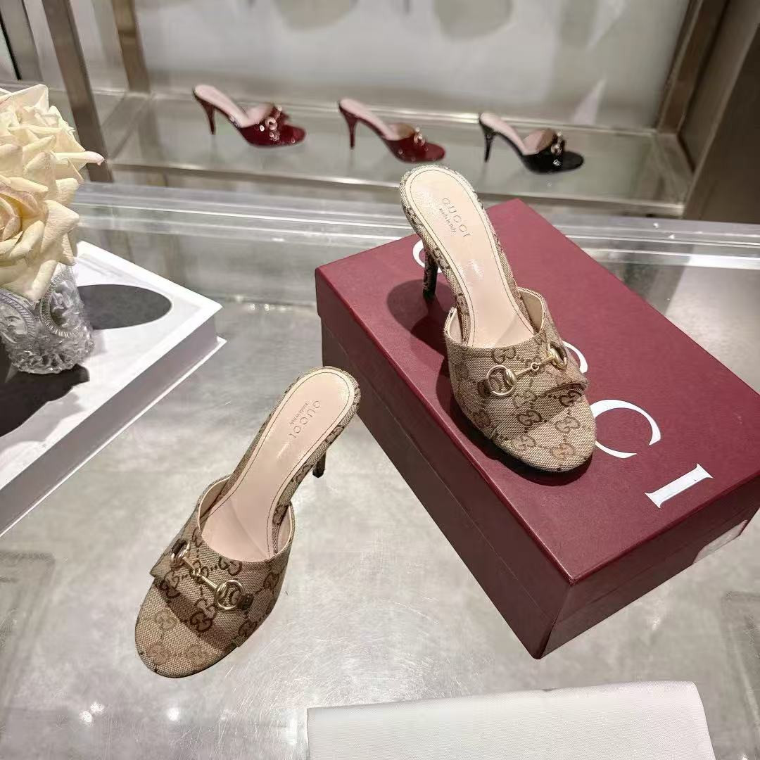 UA GUCCI slide sandal with Horsebit